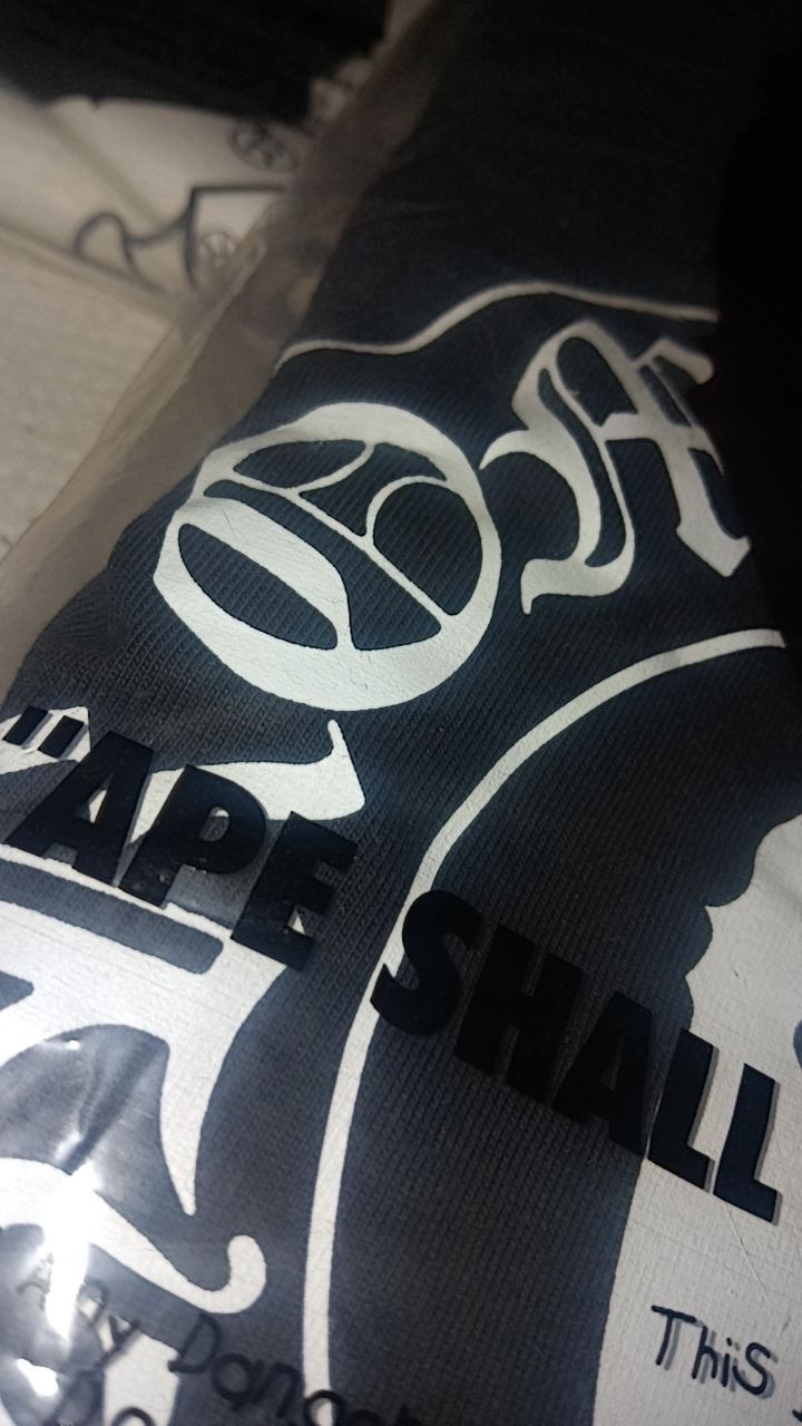 A Bathing Ape BAPE Men&rsquo;s Graphic Logo T-Shirt Black Cotton Size M Regular