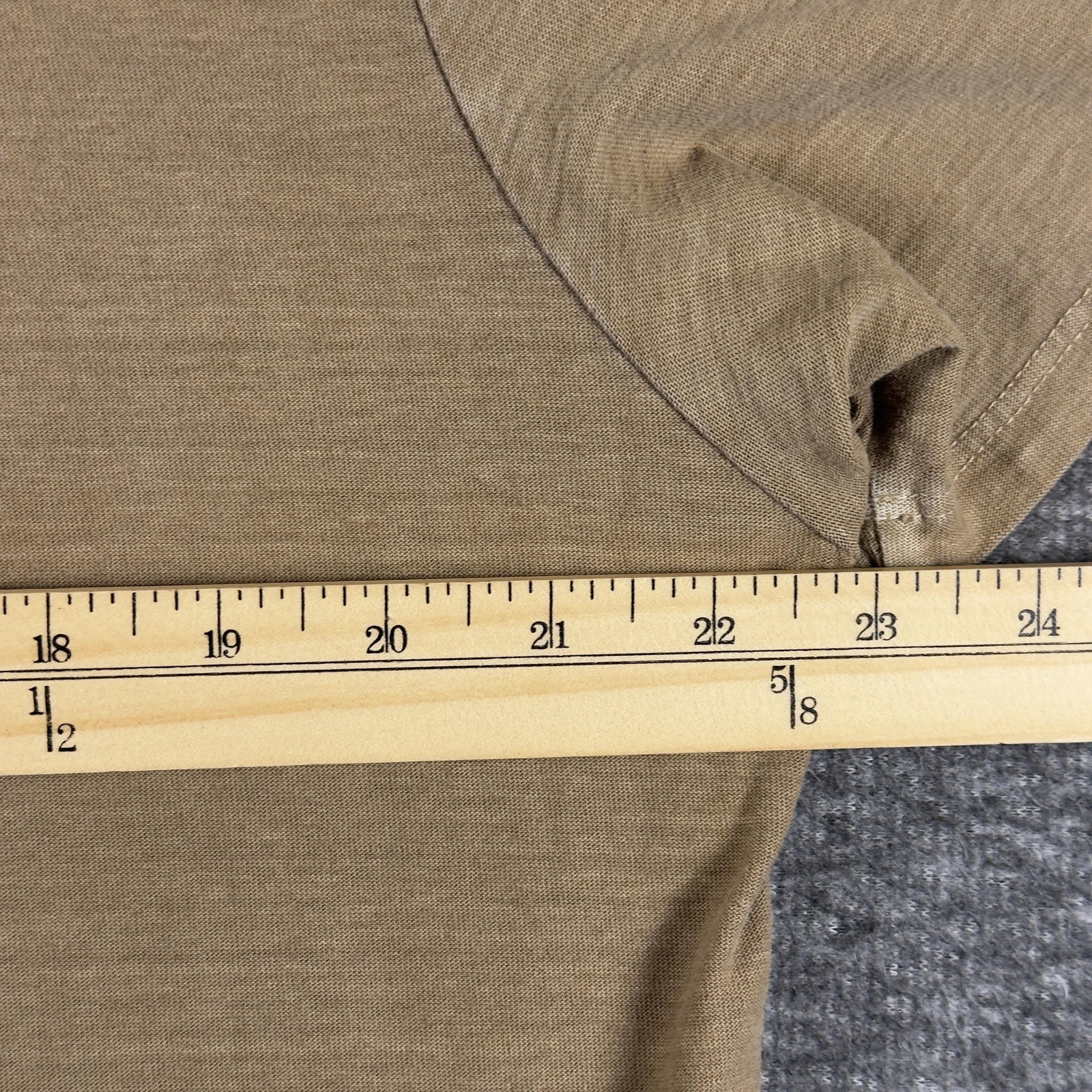 Buck Mason Shirt Mens XL Beige Cotton Crewneck Curved Hem Tee T-Shirt USA