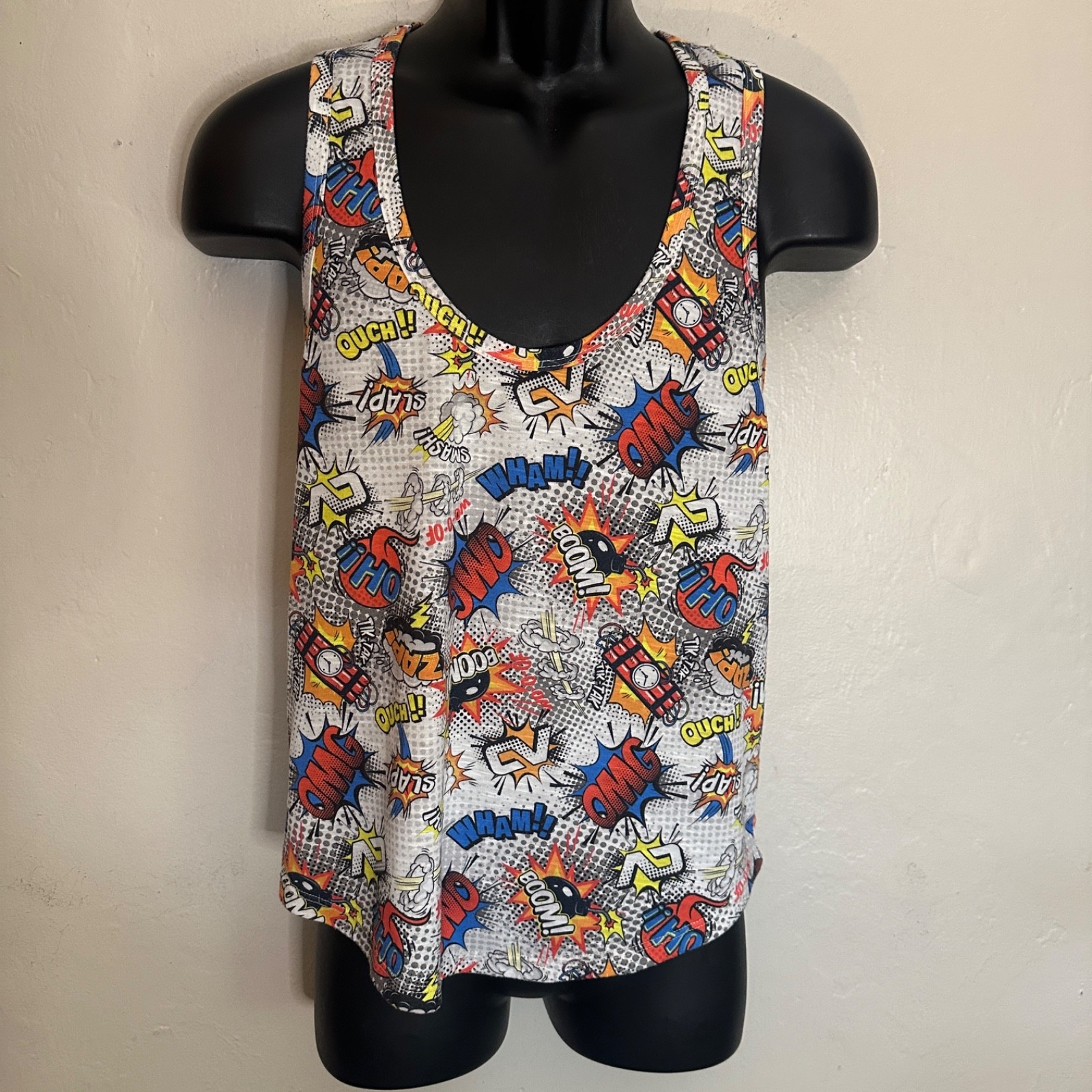 Addicted Tank Top Small Gently worn Cotton blend no fabric tag 18&Prime; armpits