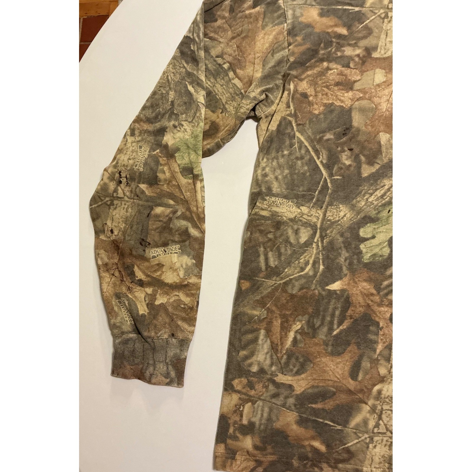 VTG RedHead Advantage Timber Camo Henley XL Thrashed Distressed Hunting Shirt
