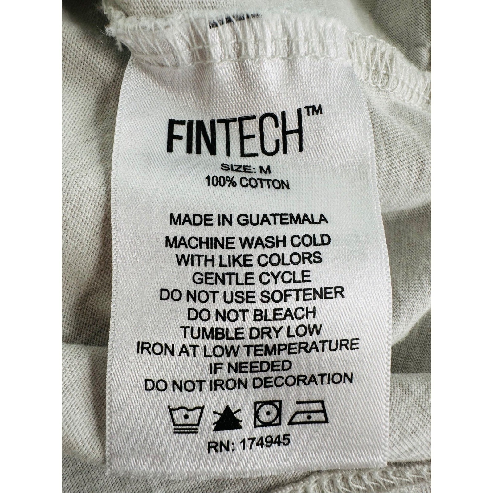 NEW FinTech Performance Glacier Gray Garment Dyed Short Sleeve T-Shirt Men&rsquo;s M