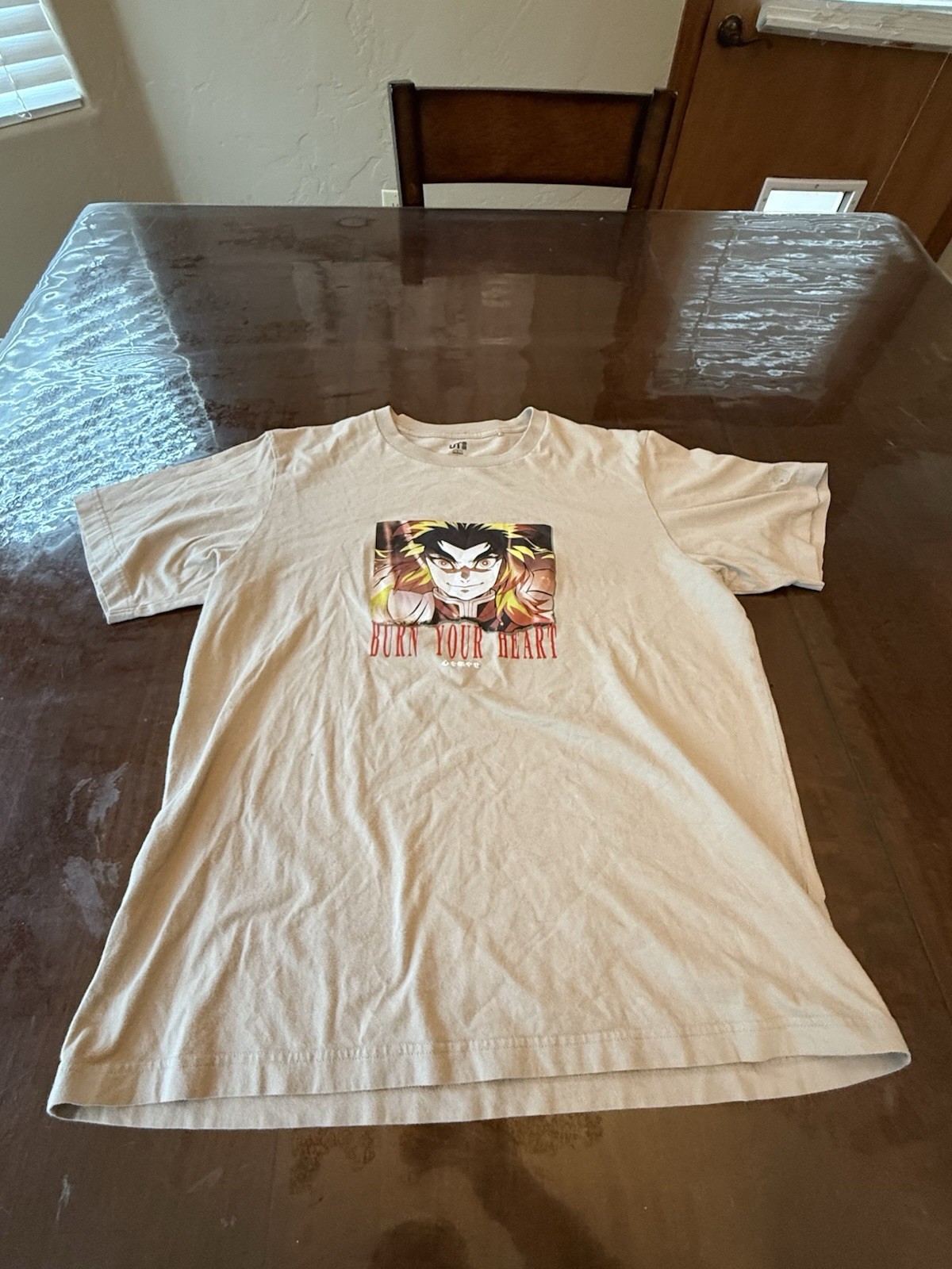 Uniqlo UT Graphic Tshirts 5 Pack Bundle , 4 medium 1 Large , Pre Owned Anime