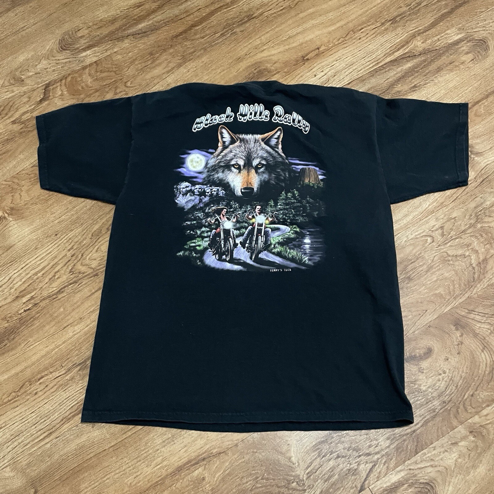 Vintage Terrys Tees Lone Wolf Biker Rally Black Tshirt Men XL 2004 Sturgis Tee