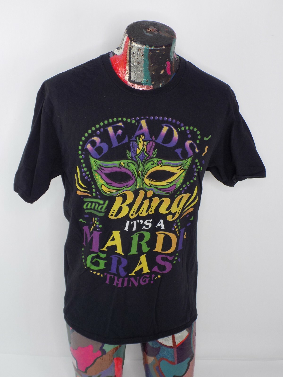 Beads And Bling Its A Mardi Gras Thing Tee T-Shirt Size Large