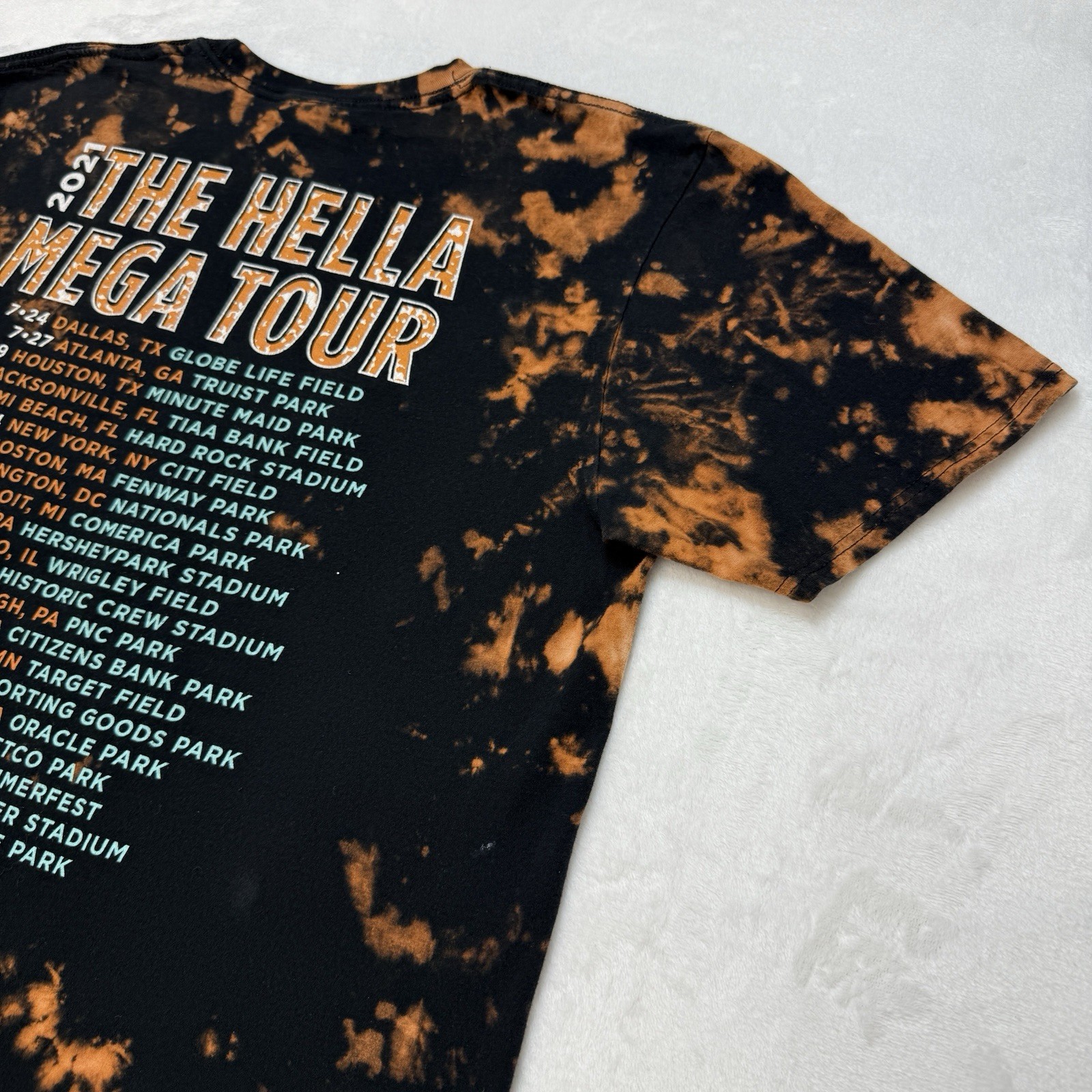 Green Day Hella Mega Tour Shirt L Bleach Tie Dye Fall Out Boy Weezer