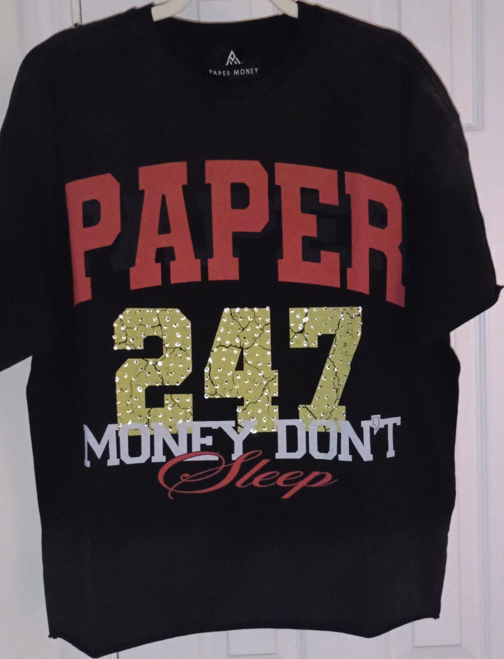 Paper Money Men&rsquo;s Rhinestone Graphic Black Crew Neck Short Sleeve T-Shirt Medium