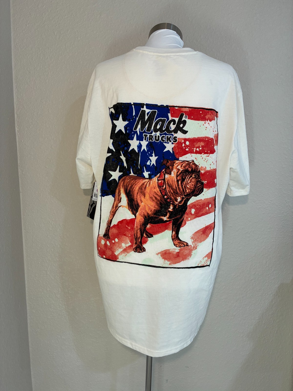Brand New with Tags (NWT) Mack Trucks Graphic Tee (1 Medium and 2 XL Available)