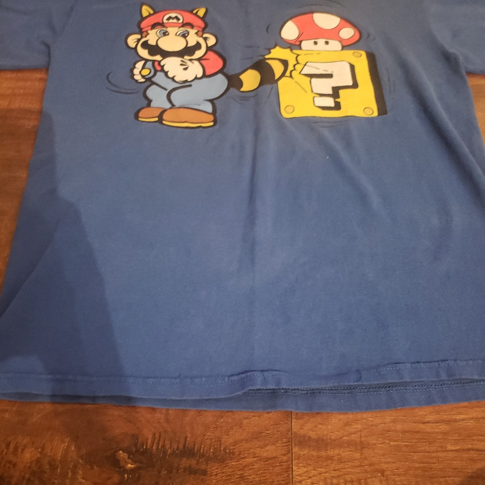 Nintendo Super Mario Bros Blue Shirt Mens Size Medium Mushroom Raccoon Mario Bro