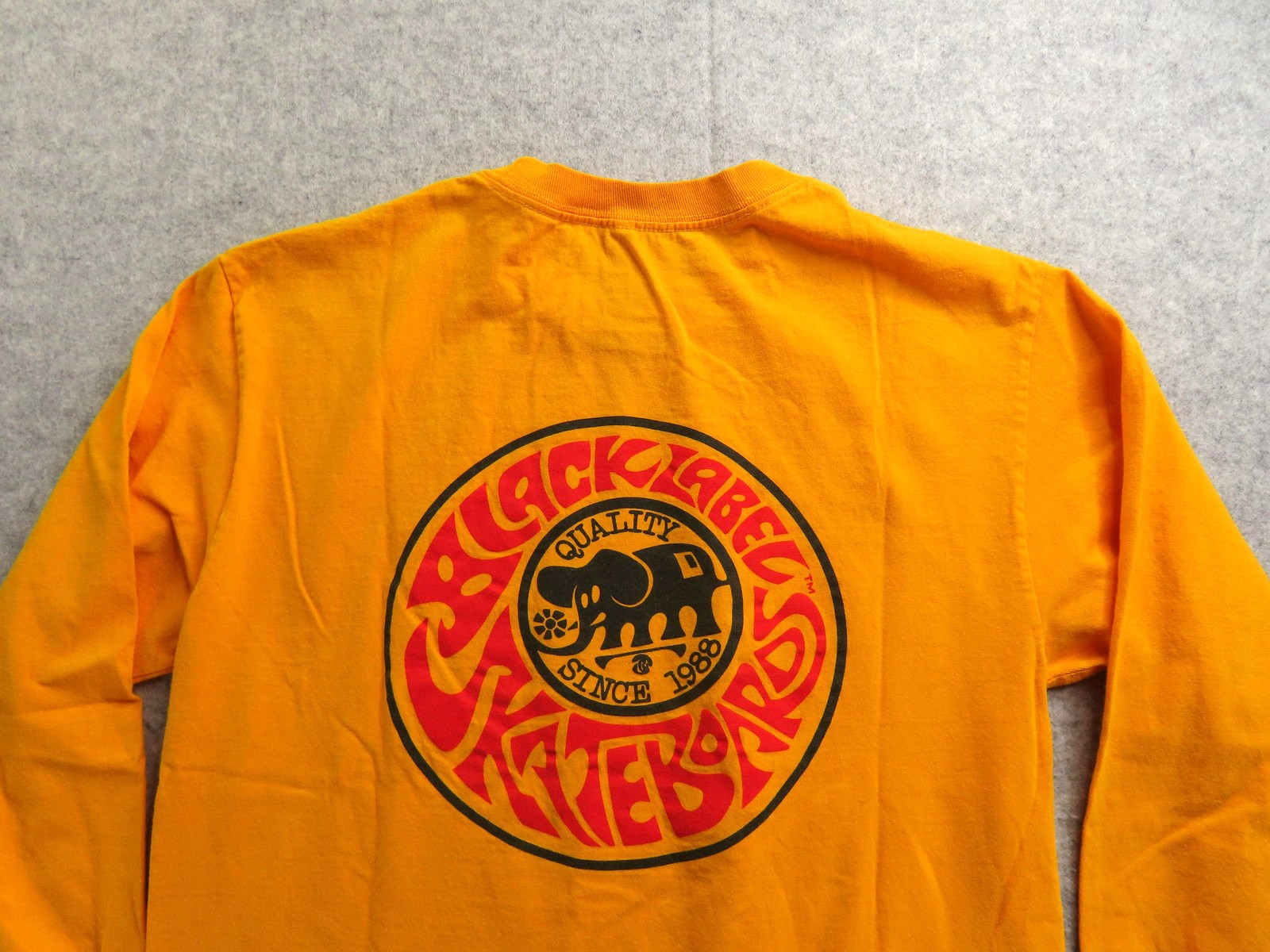 Black Label Skateboard Shirt Mens Large Yellow Long Sleeve Elephant Graphic Tee
