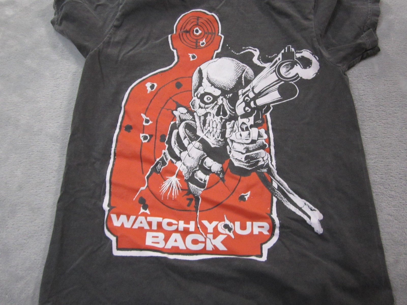 Comfort Colors Shirt Mens Small Gray Watch Your Back Skull Graphic Tee Horror