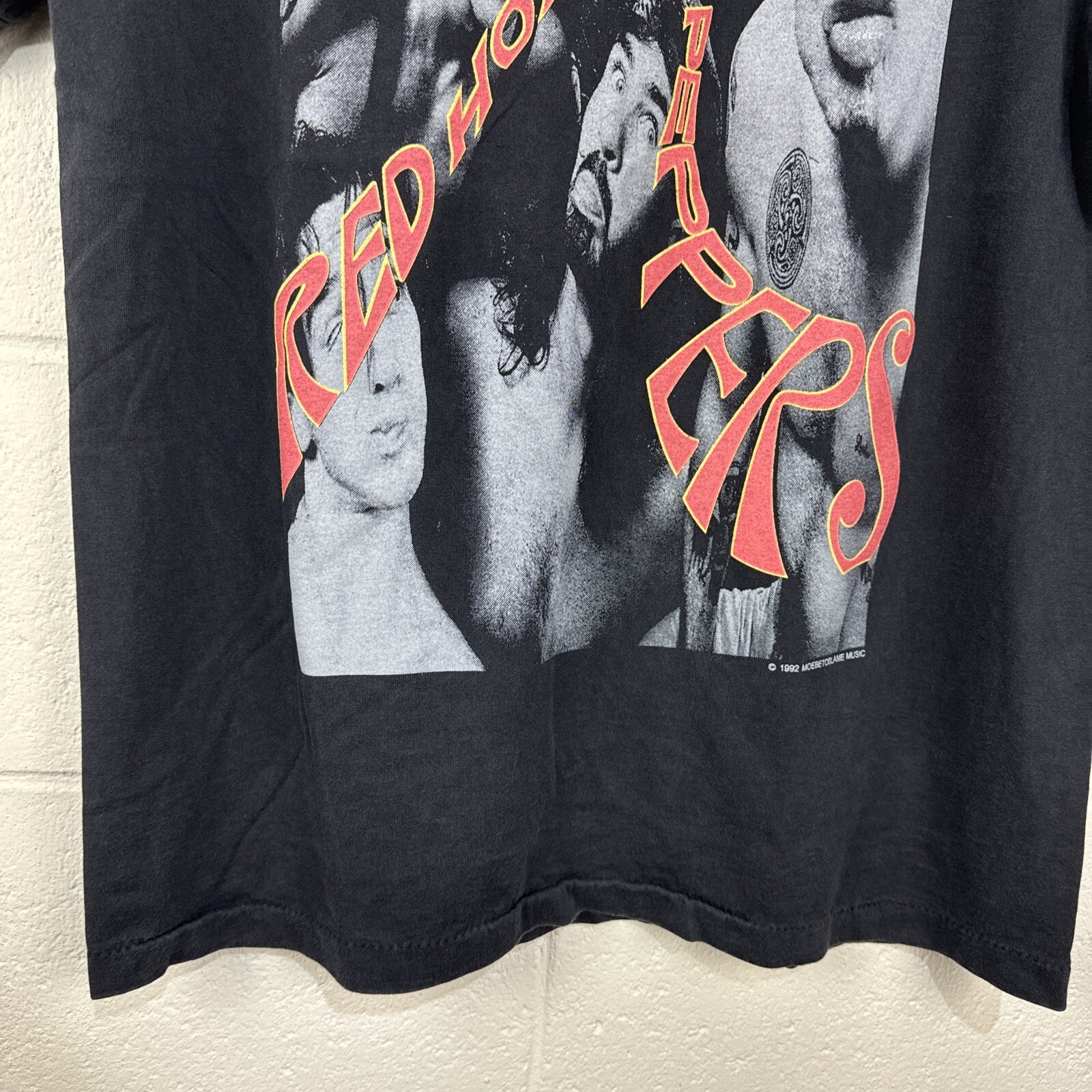 Red Hot Chili Peppers T-shirt Large Band Tee Modern REPRINT Double Sided Rock