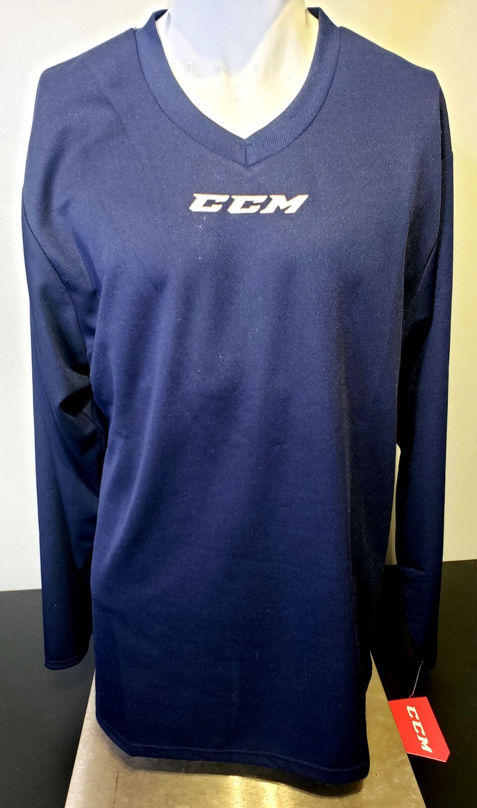 CCM Hockey Mens Shirt Size Small Blue Long Sleeve Pullover