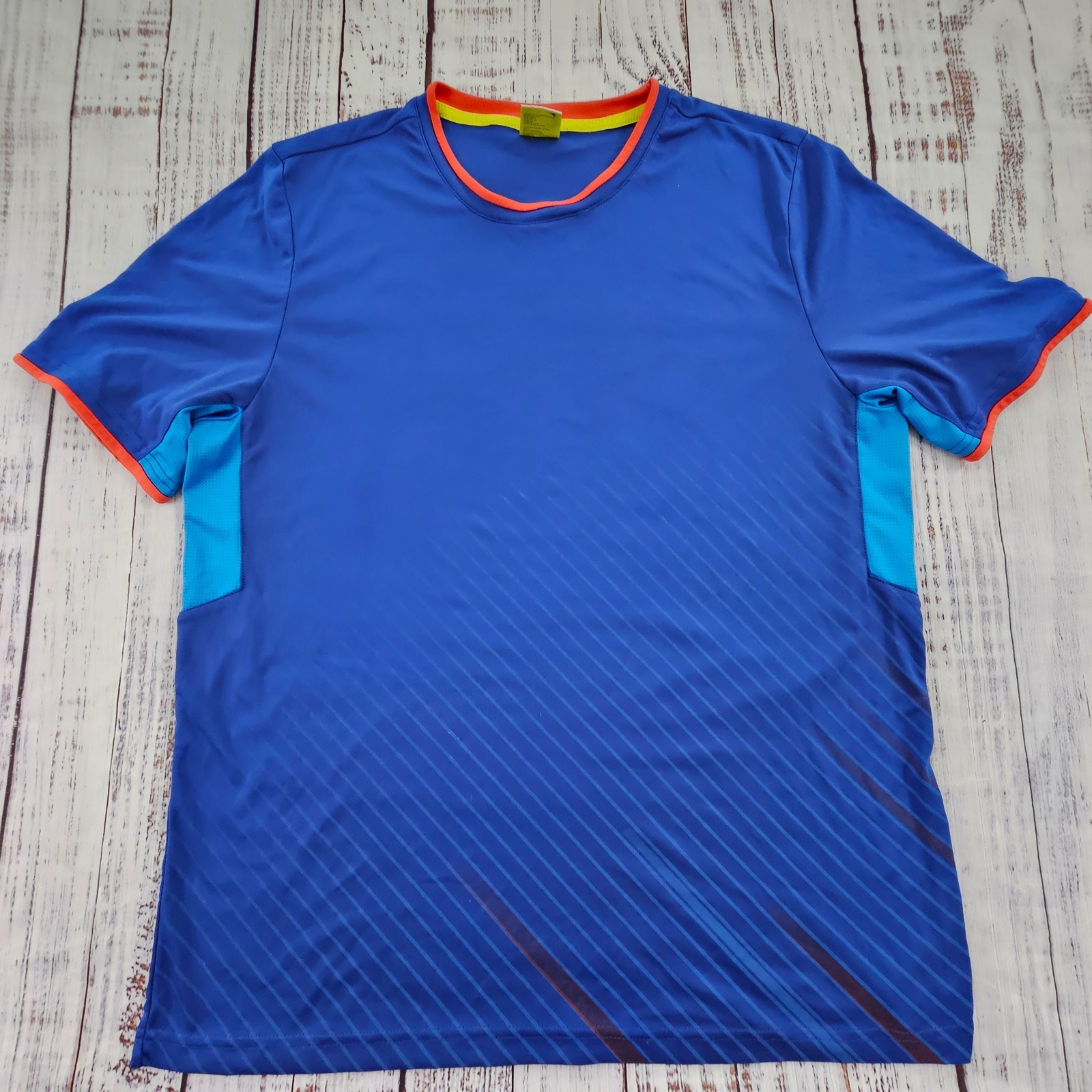 Diadora Blue Short Sleeve Soccer Style Performance T-Shirt Men&rsquo;s L