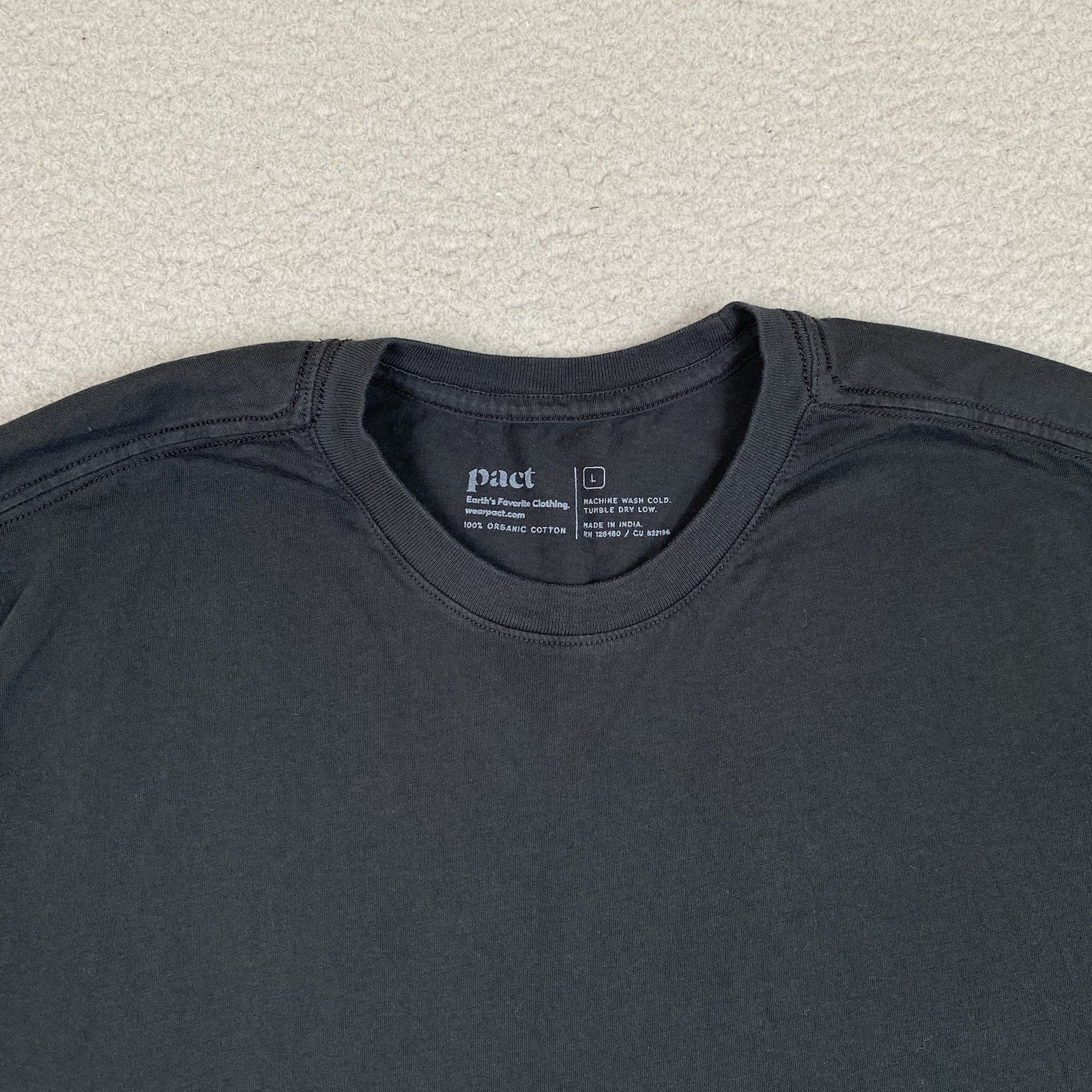 Pact Organic T Shirt Men&rsquo;s Size L Black Short Sleeve Crewneck Cotton Large EUC
