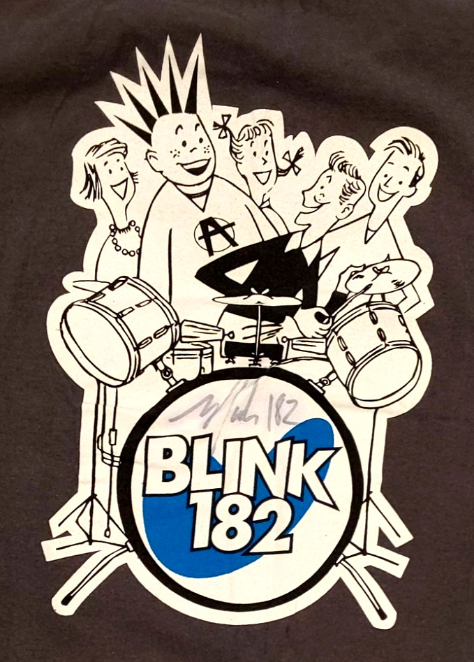 Rare vintage Blink 182 Warped Tour 1996 T-Shirt signed by Mark Hoppus XL