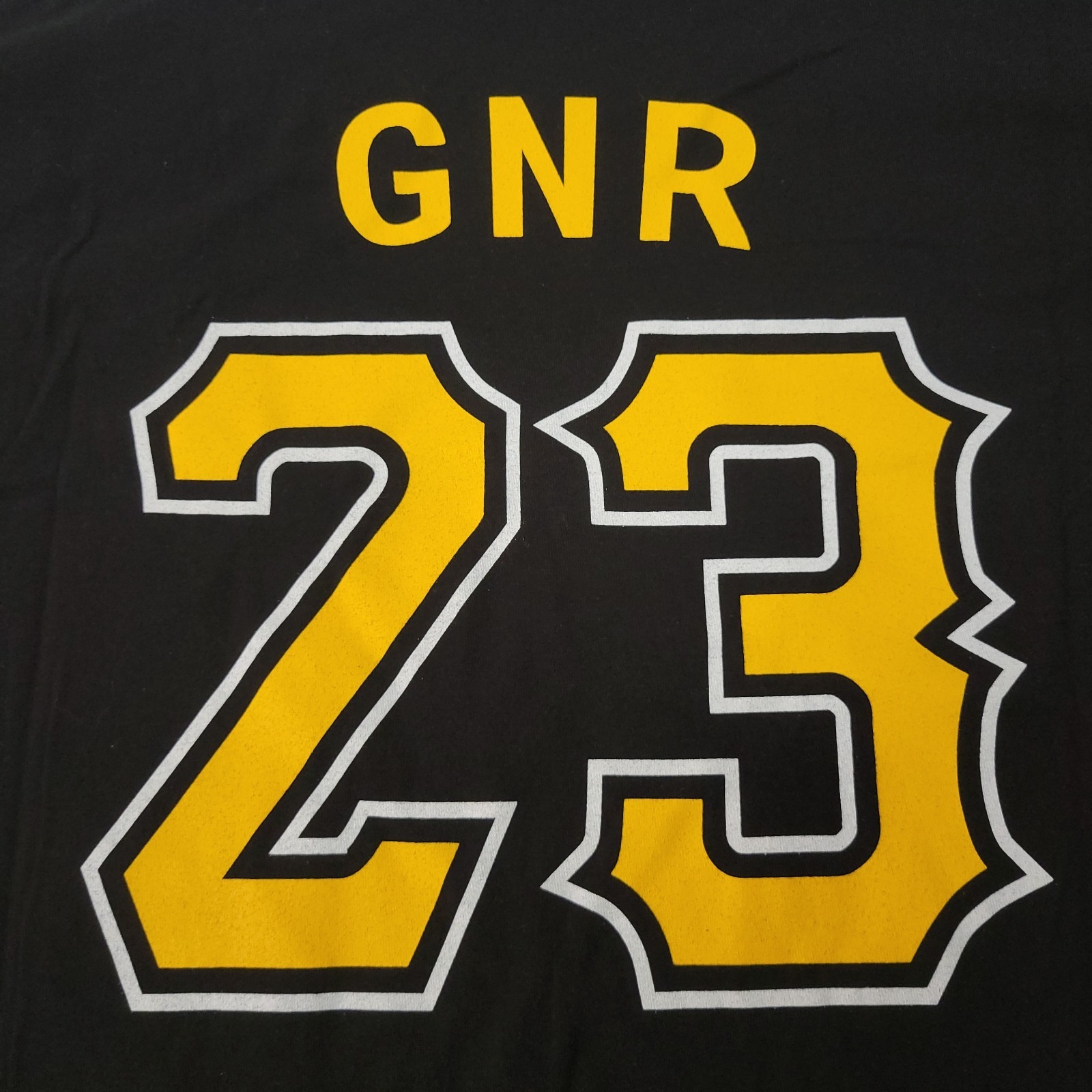 Guns and Roses PNC Park Pittsburgh Pirates shirt Adult XL Aug 2023 concert