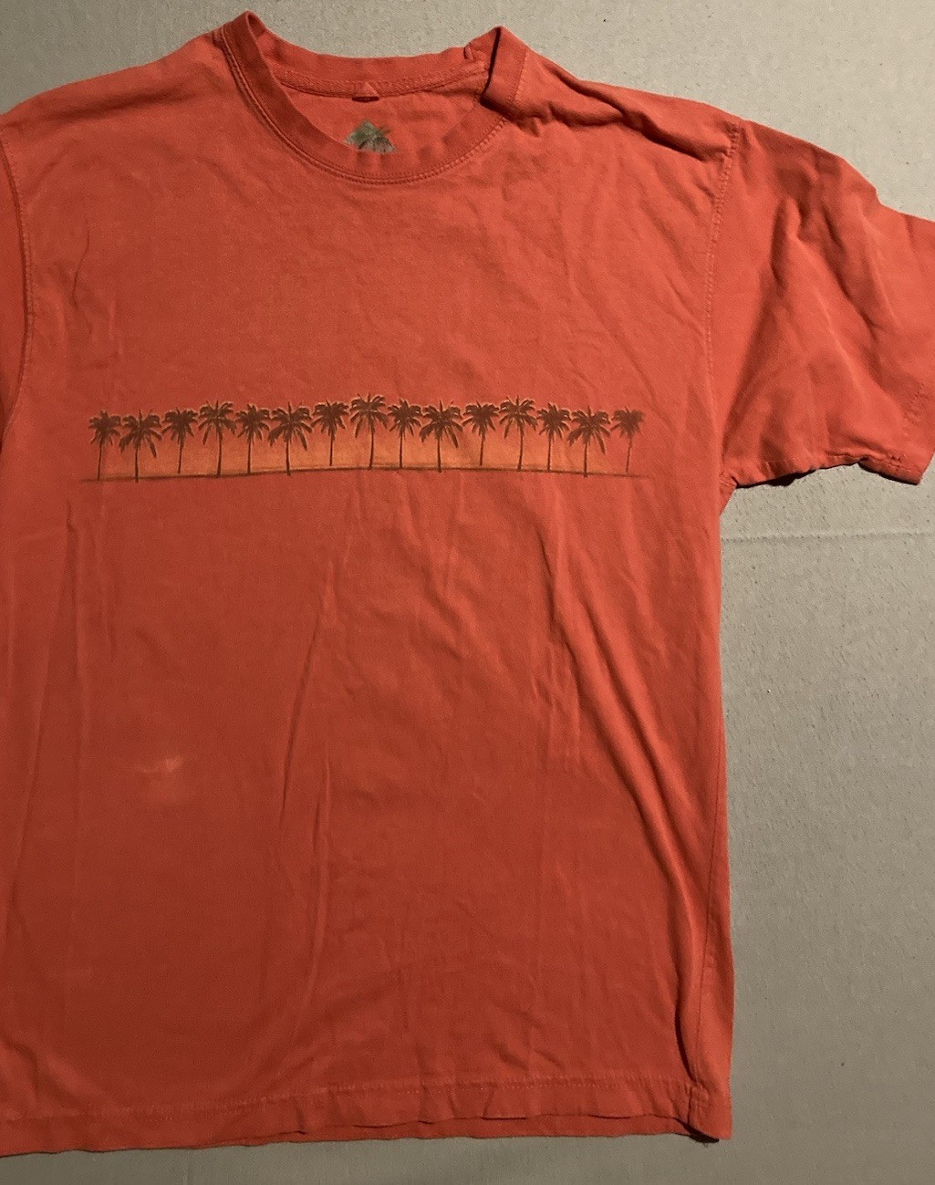VTG NEWPORT BLUE Palm Tree Beach CLASSIC T-SHIRT LARGE Vacation Resort Tropical