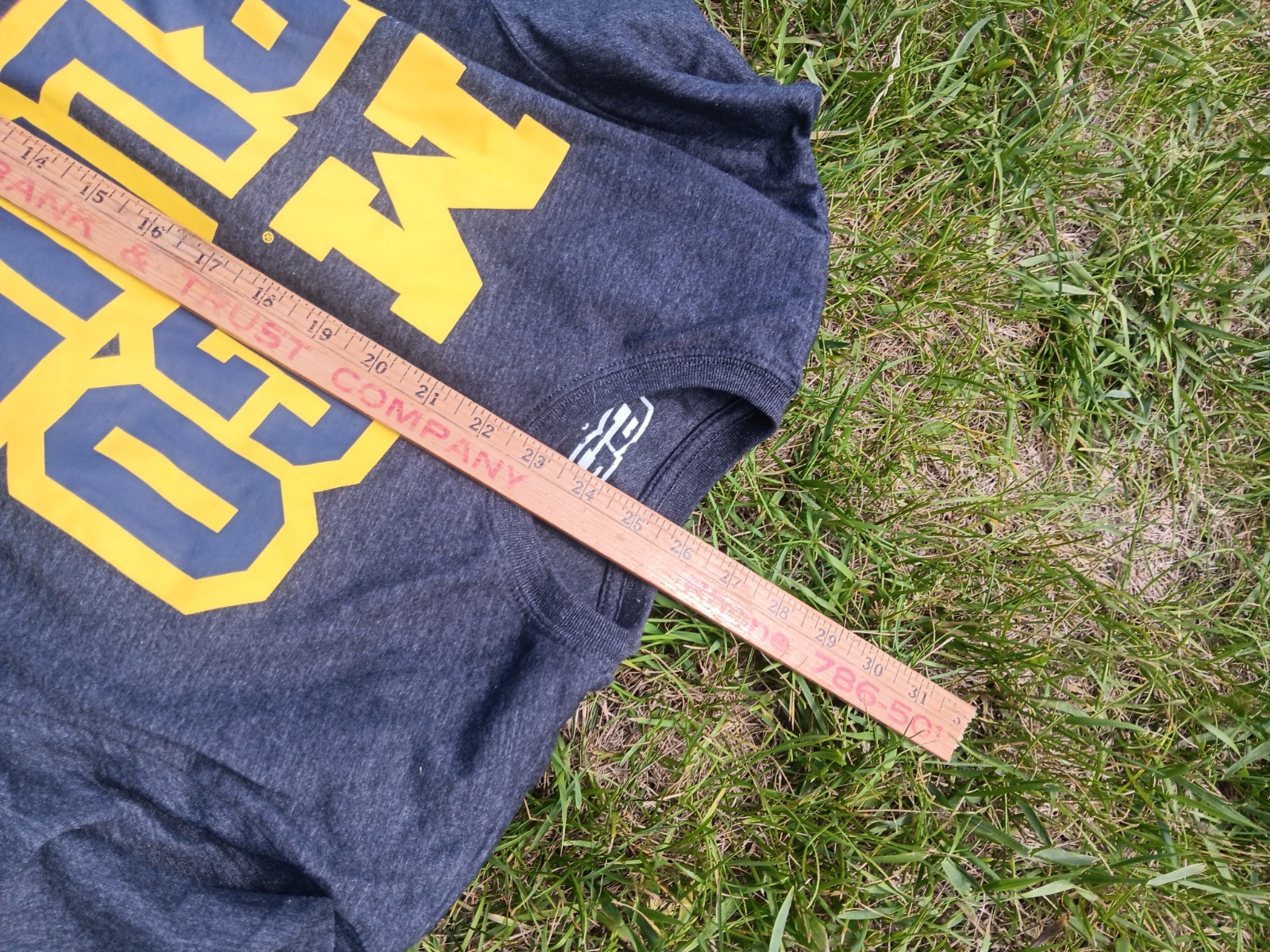 Michigan “GO BLUE” t-shirt Sz S Gray,Blue with yellow print cotton poly blend