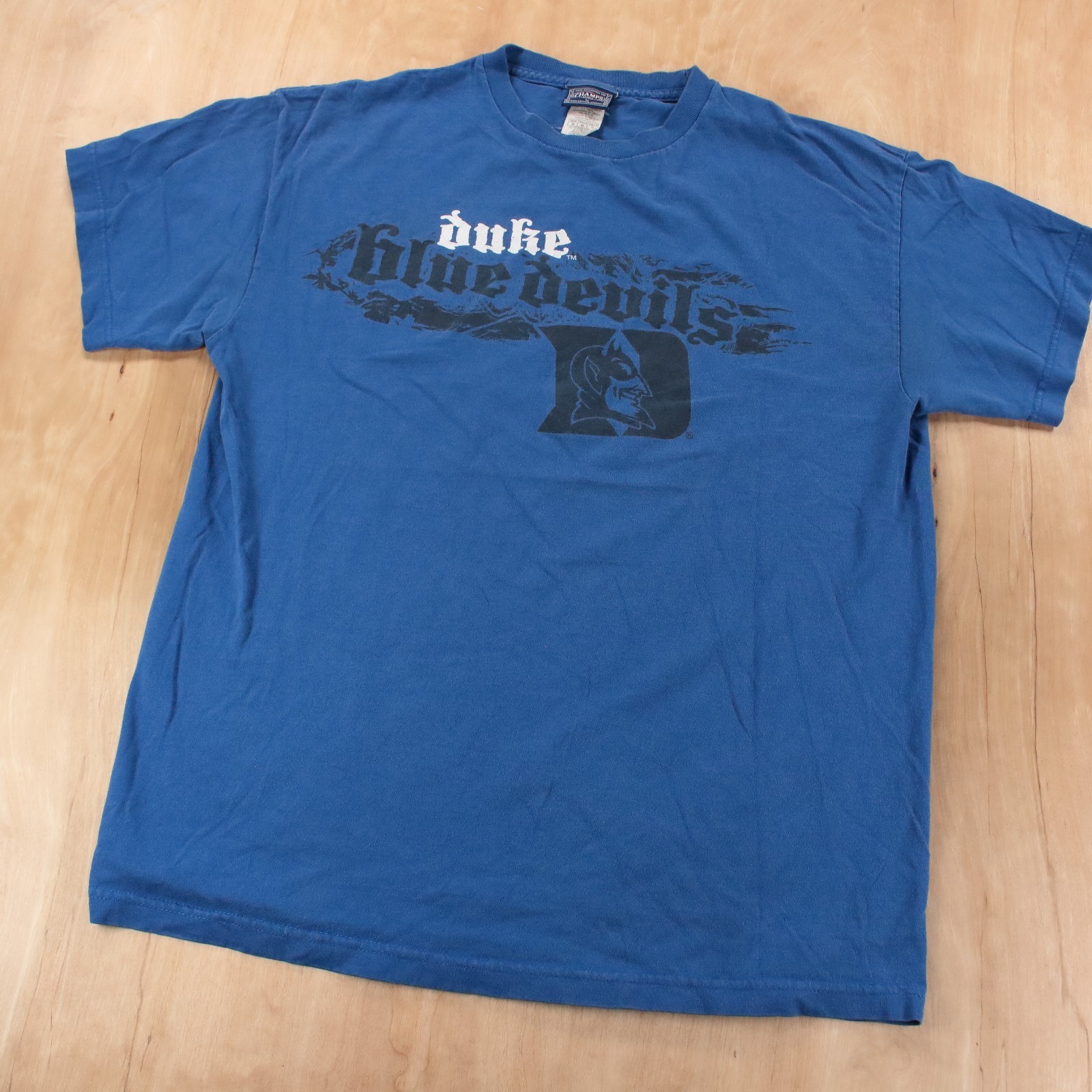 Duke University Blue Devils t-shirt MEDIUM vtg y2k champs sports ncaa college
