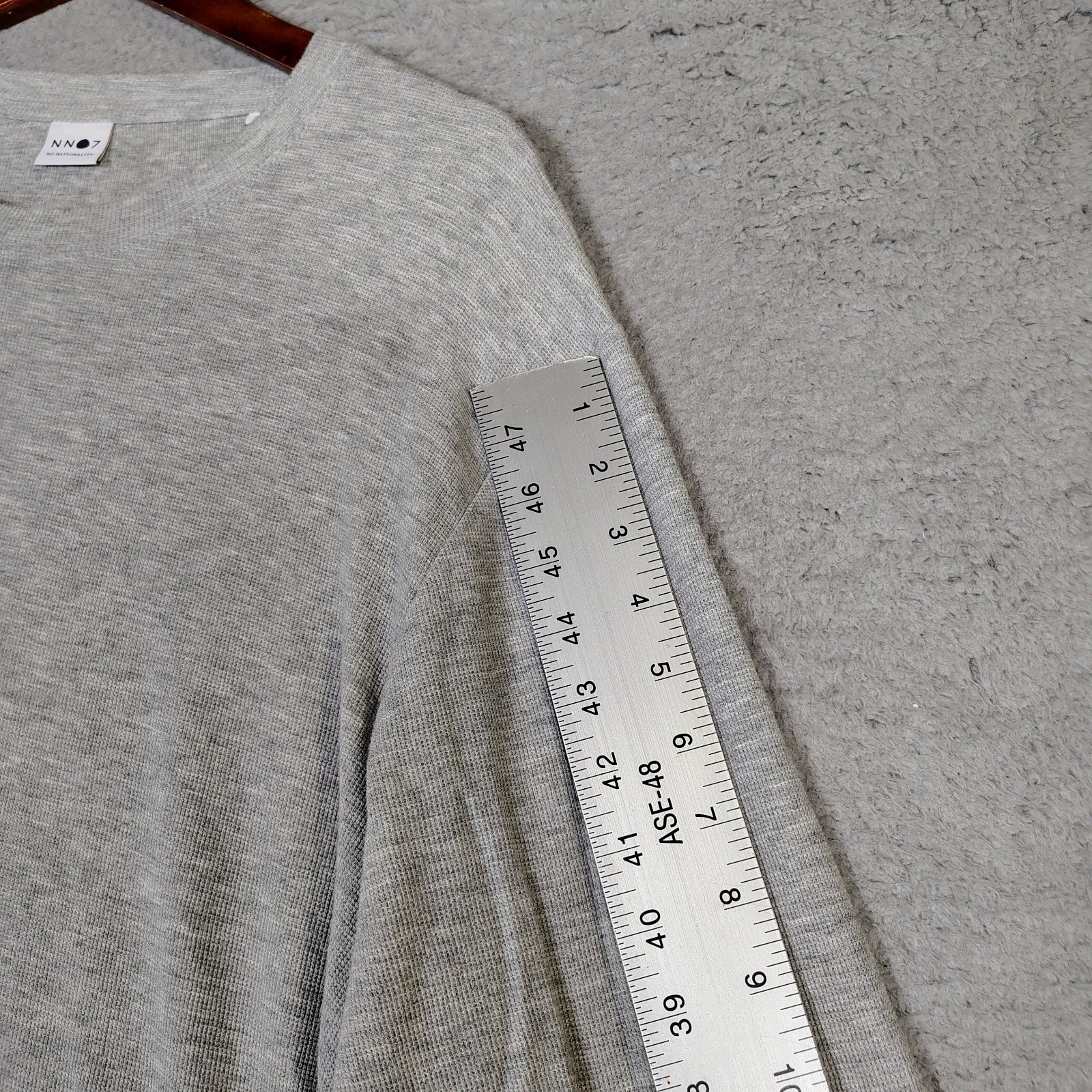 NN07 No Nationality Tee Men&rsquo;s L Heather Gray Waffle Knit Crew Neck Long Sleeve