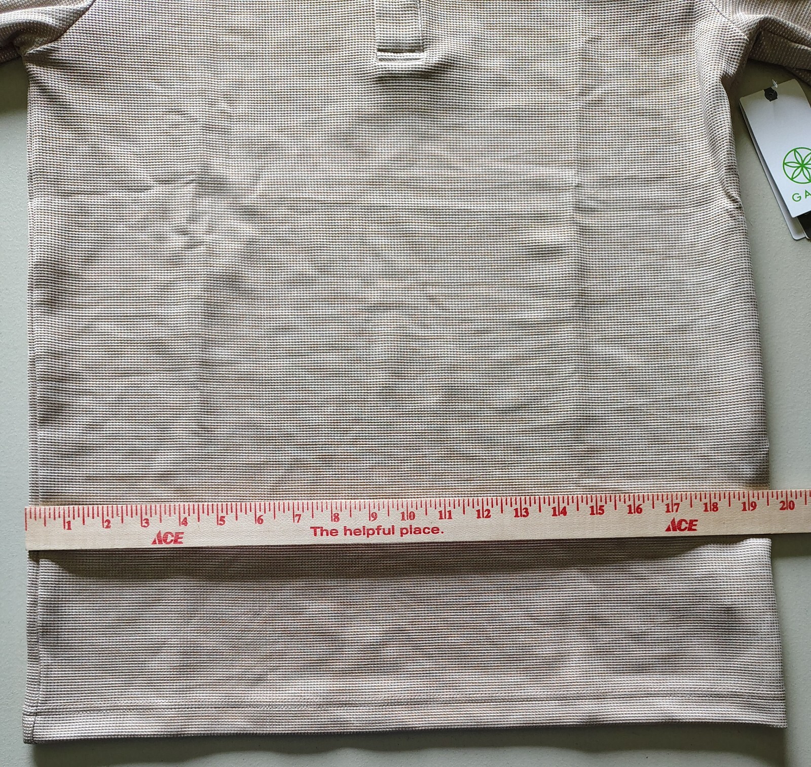 Gaiam Men&rsquo;s Cozy & Cool Henley Shirt Long Sleeve Medium Humus Heather Tan Beige