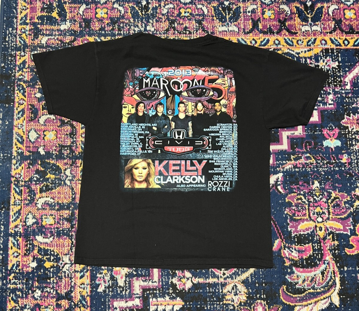 Maroon 5 2013 Concert Tour Band Graphic T-Shirt Large Adam Lavine Kelly Clarkso