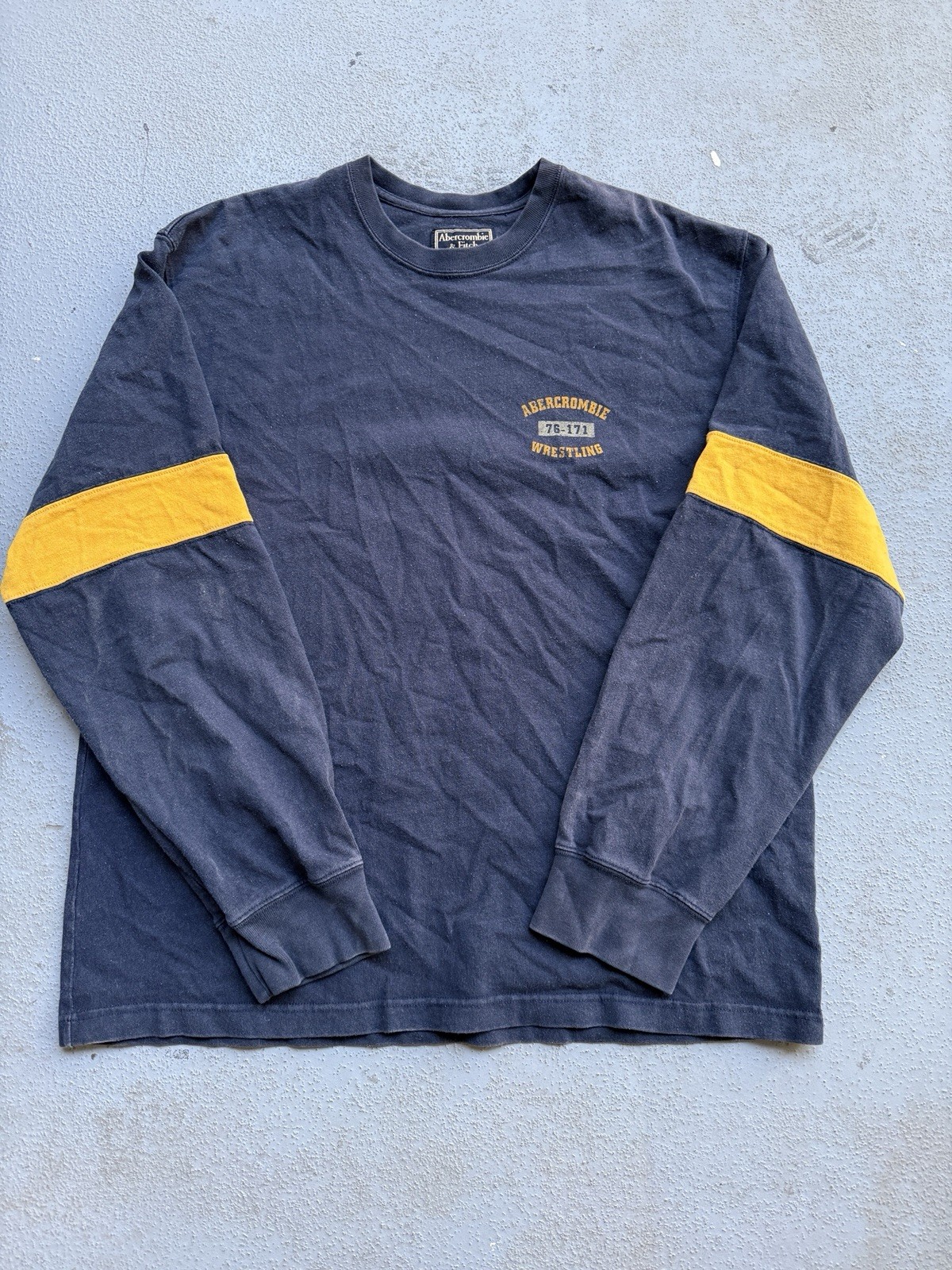 Abercrombie & Fitch Wrestling Logo Men&rsquo;s XL Navy Yellow Long Sleeve T-Shirt