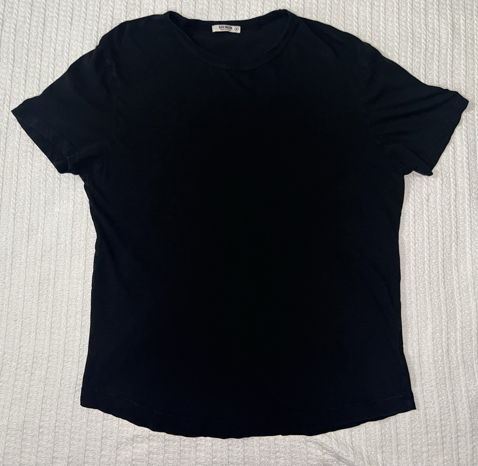 Buck Mason Shirt Mens MD 20” X 27” Black Curved Hem Cotton Crewneck Made In USA