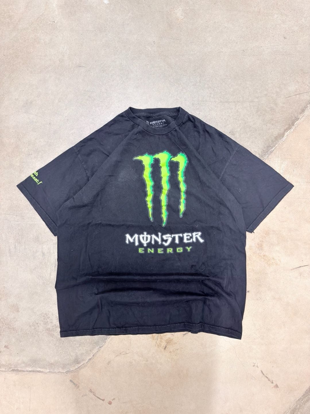Monster Energy Unleash The Beast Logo Graphic T-Shirt XL