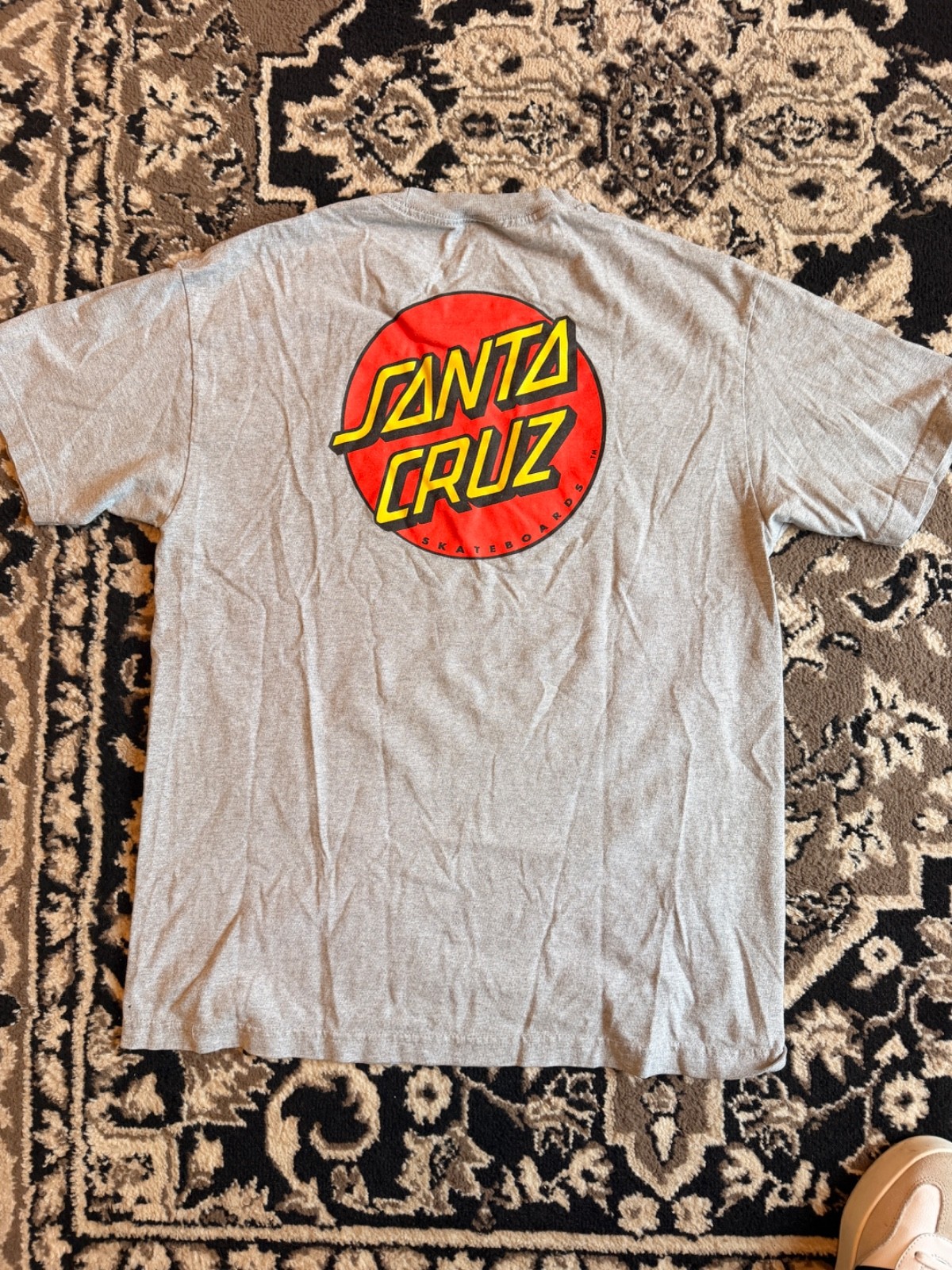 Lot of 3 Santa Cruz Skateboards Men&rsquo;s T-Shirts Size M Grey Blue Tan Classic Dot