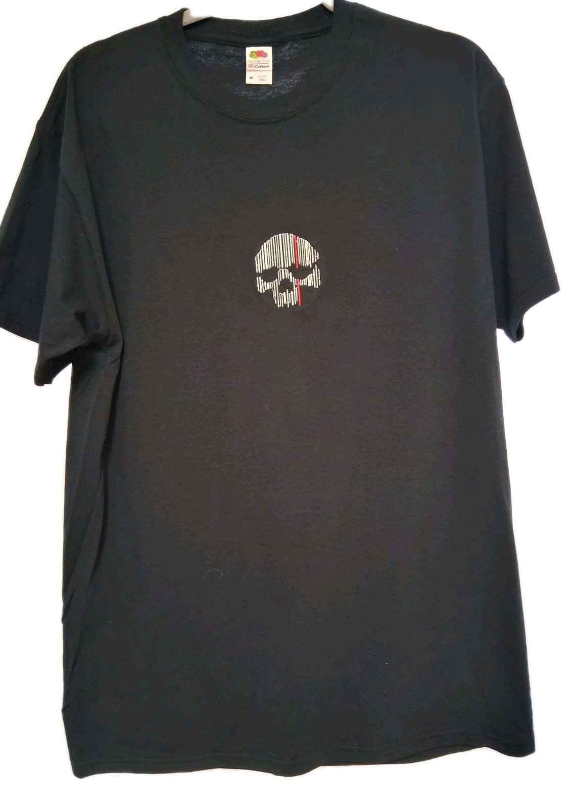 Fruit of the Loom Men&rsquo;s Grunge Skull T-Shirt Black M Skeleton Embroidered