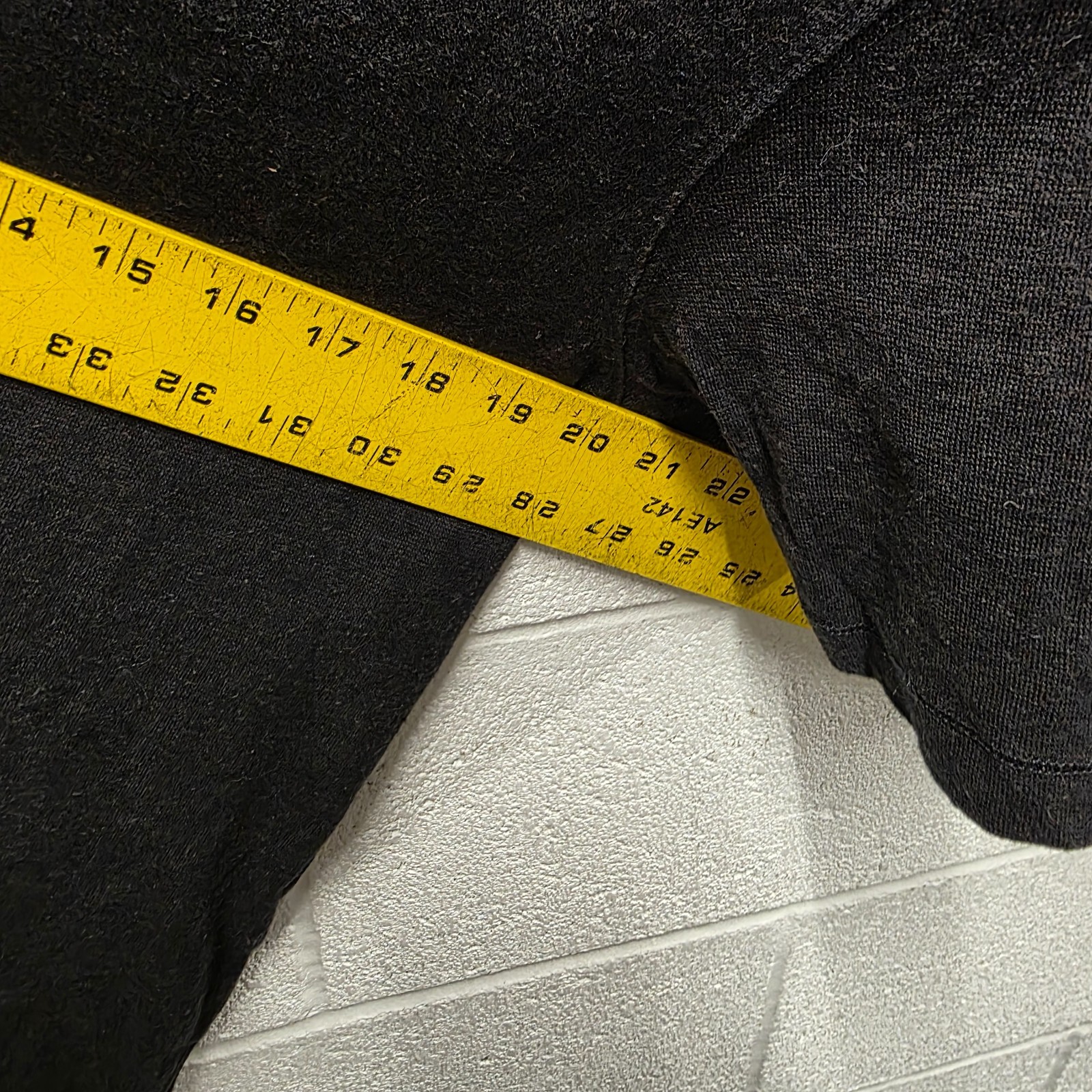 Buck Mason Yuma Hemp Cotton T-Shirt Mens M Straight Hem Tee Black L 21×28
