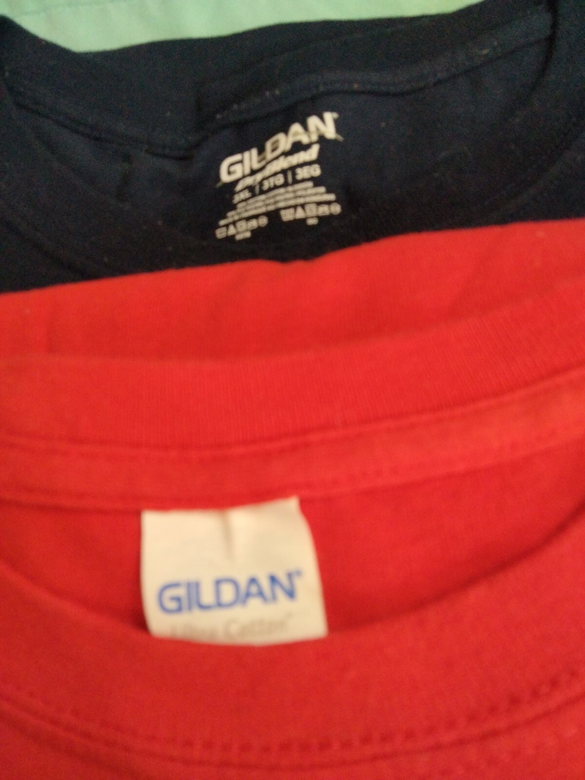 Gildan – Heavy Cotton T-Shirt with a Pocket – 5300