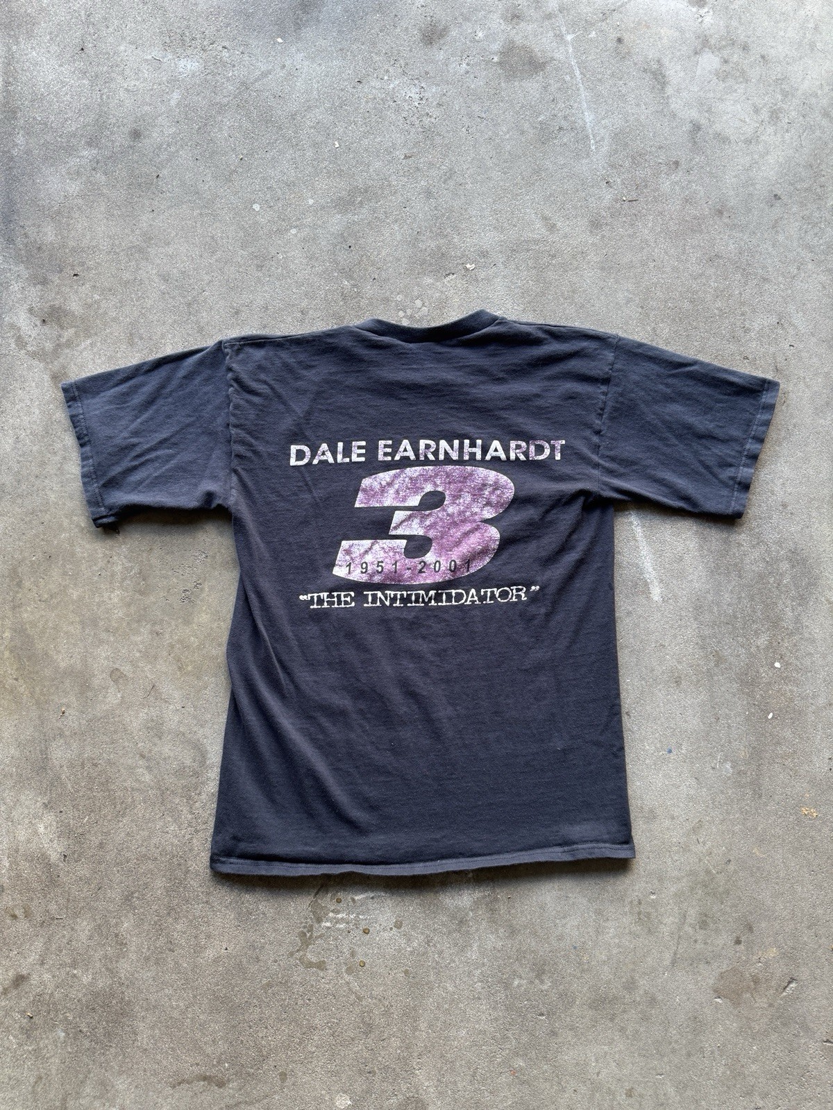 Vintage Dale Earnhardt Black Memorial NASCAR Tee Shirt