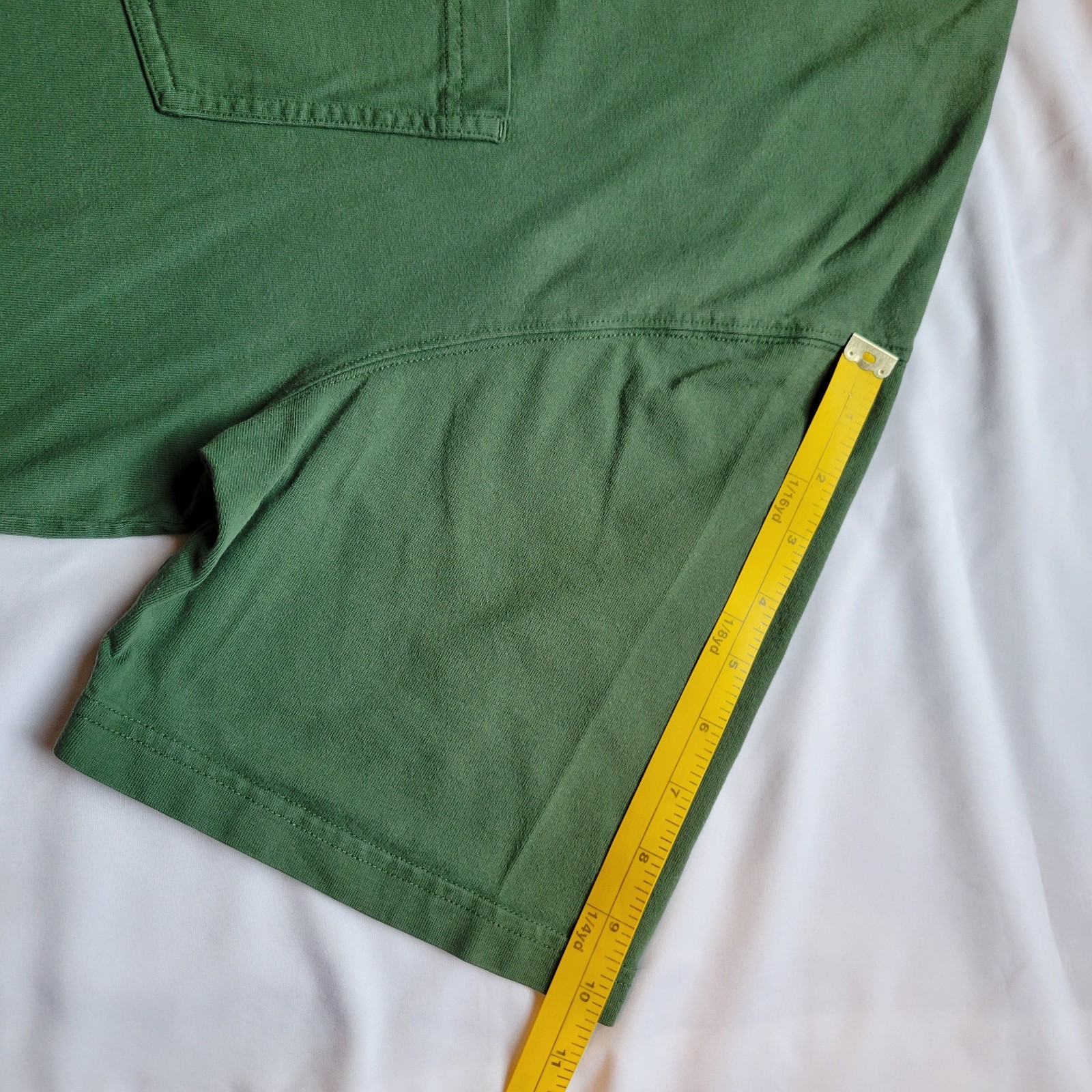 Duluth Trading Co. Green Solid Longtail T Relaxed Fit Short Sleeve Pocket XL
