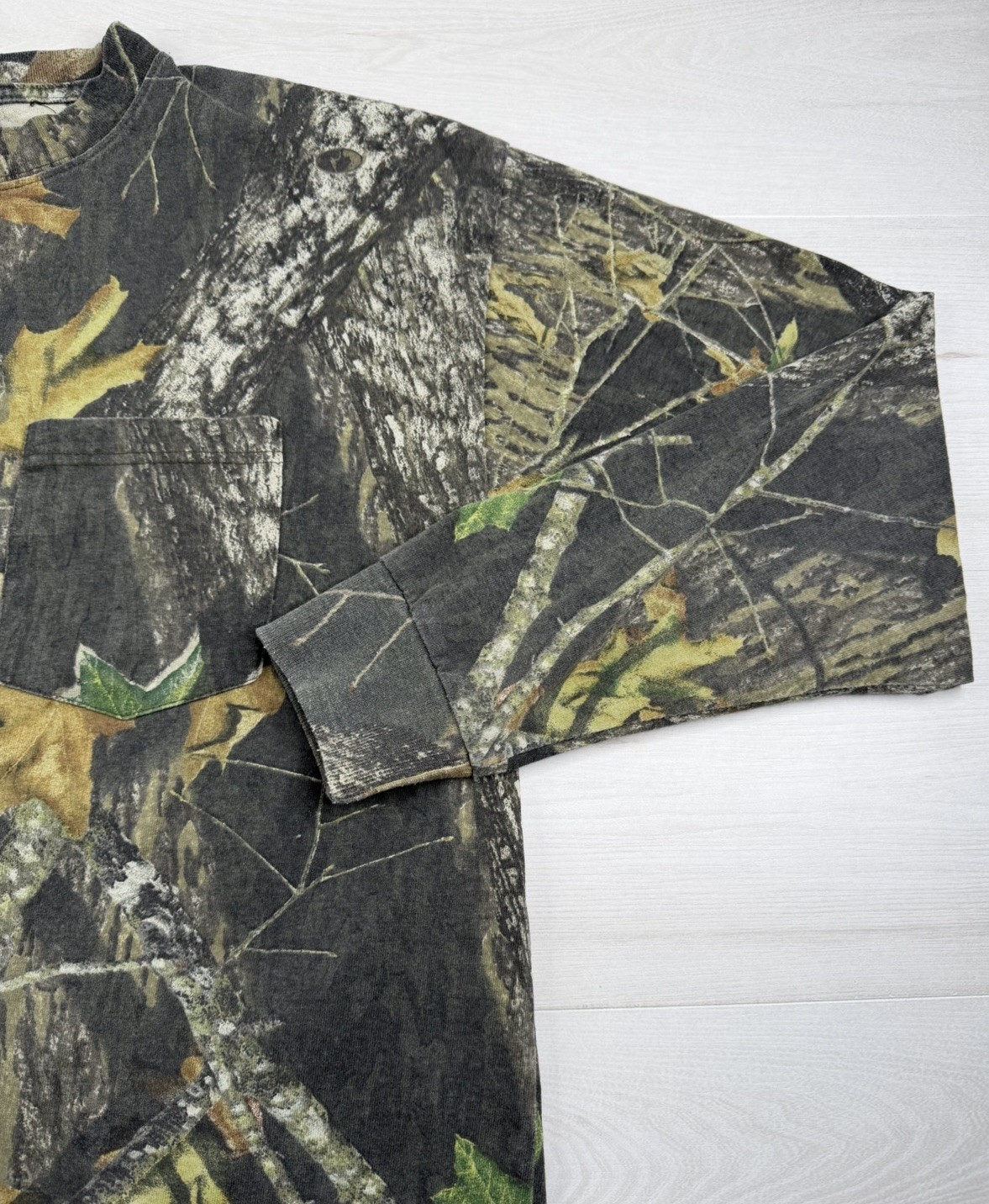 Vtg Jerzees Outdoors Shirt Mossy Oak Breakup Camo Long Sleeve Pocket Y2K Mens XL