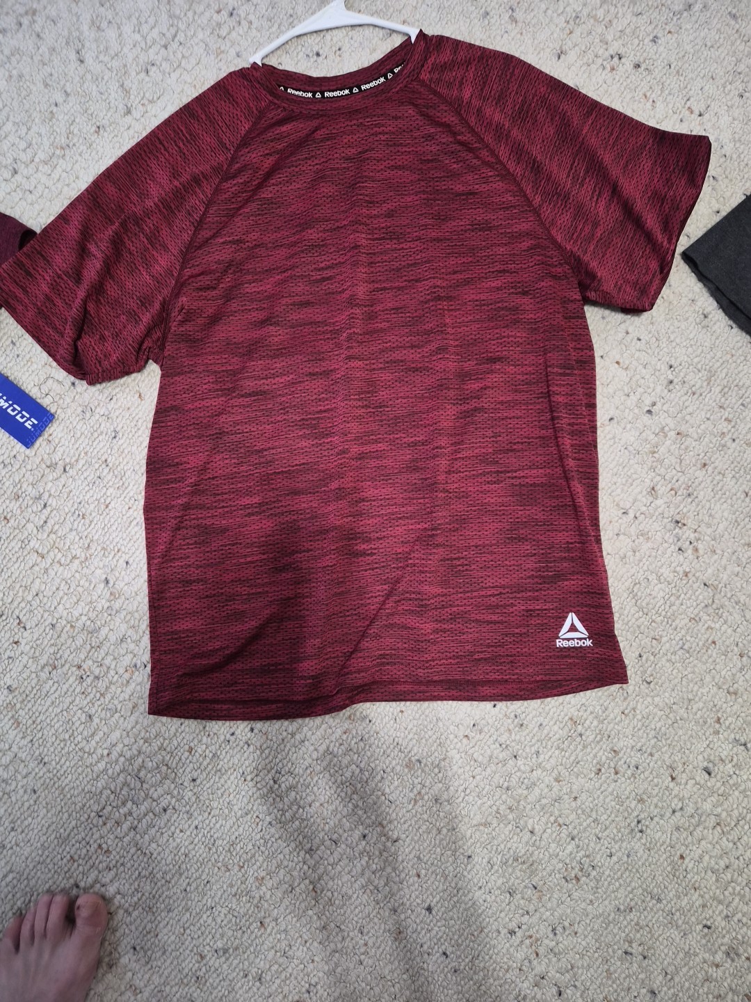 Men’s Lot Of 4 T – Shirts Size Large