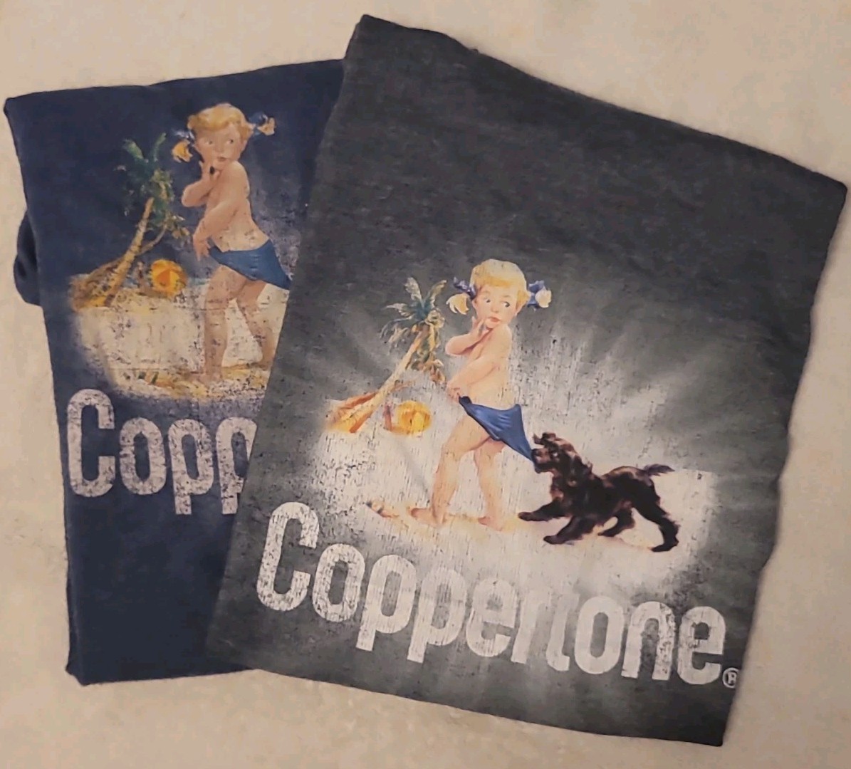 Coppertone 2 Baby Iconic Dog&Girl Shirt Sz Lg 1-Blue,1-Gray Beach Graphic USA