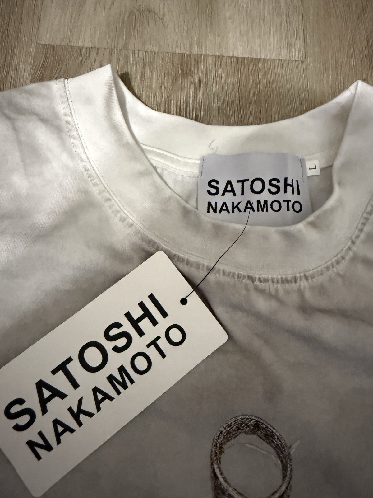 Satoshi Nakamoto Free Range Moto Church Graphic Men&rsquo;s T-Shirt White Cotton L