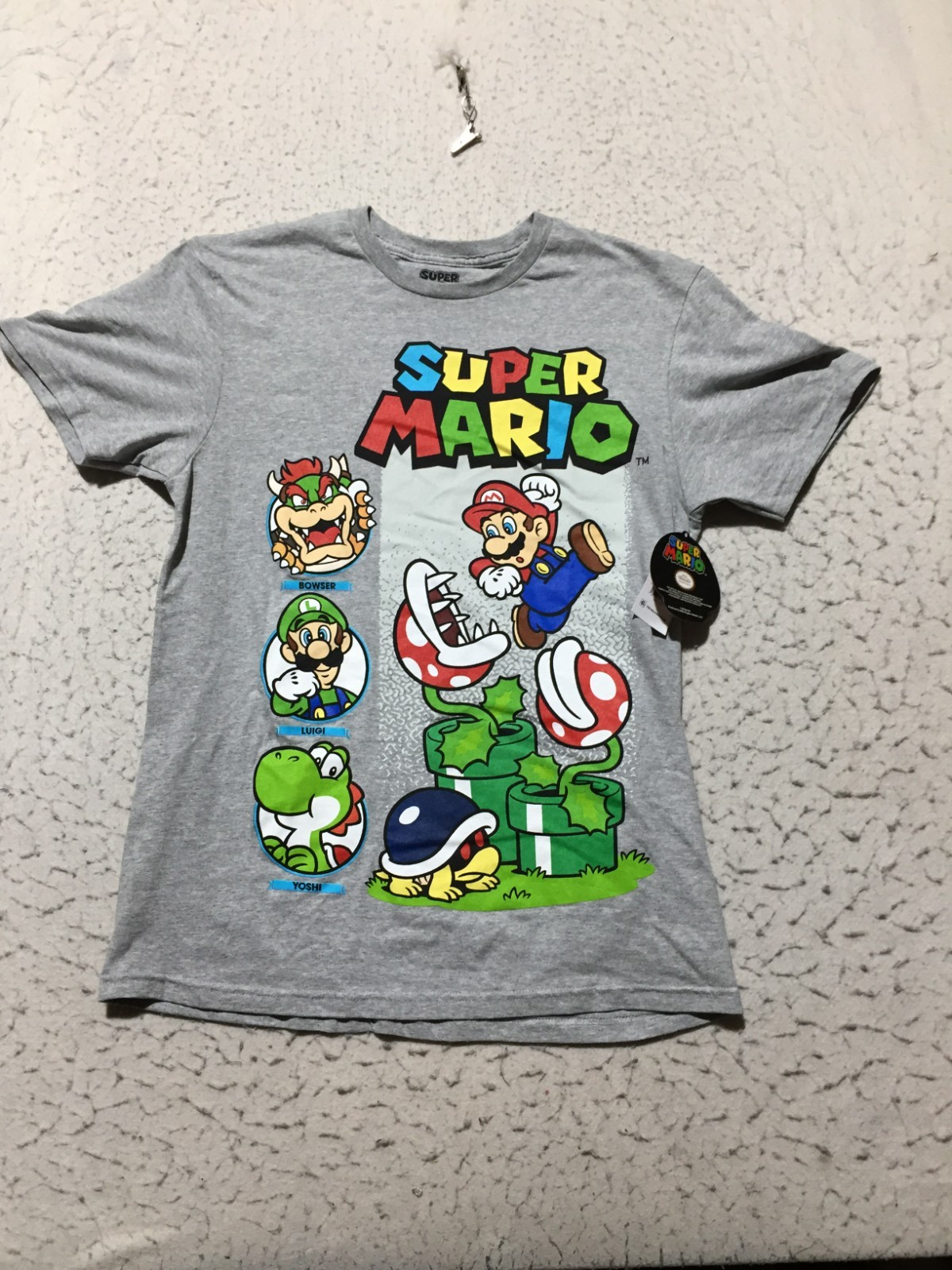NEW Super Mario T Shirt Mens M Medium 38/40 Gray Graphic Print Short Sleeve Crew