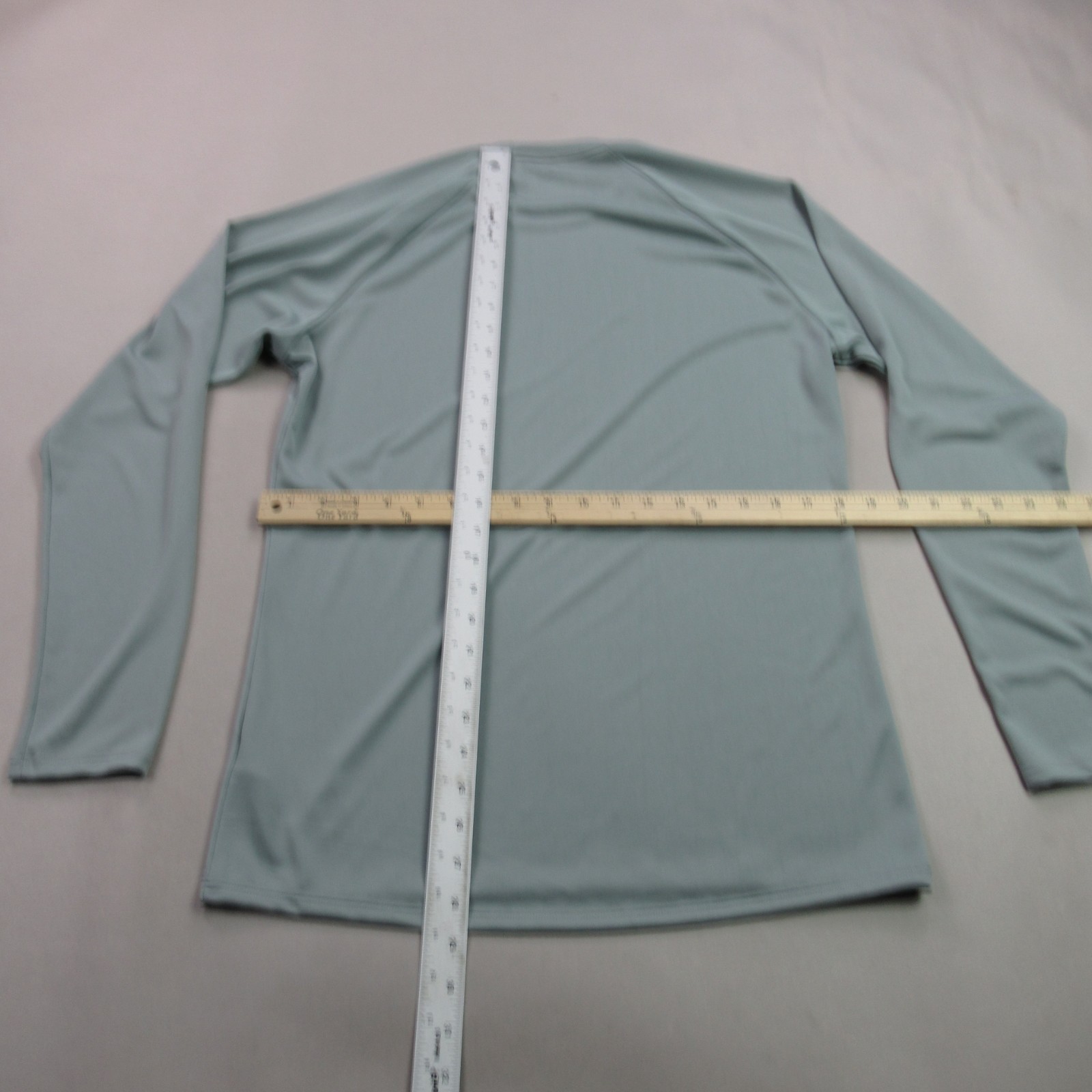 Patagonia Shirt Mens Medium Long Sleeve Crew Neck Outdoor Lightweight Green