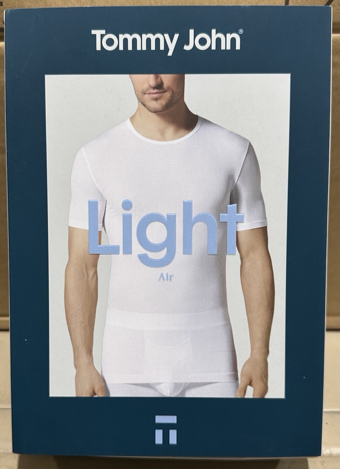 Tommy John Light Air White Crew Shirt 5001A XL Chest (45-48)