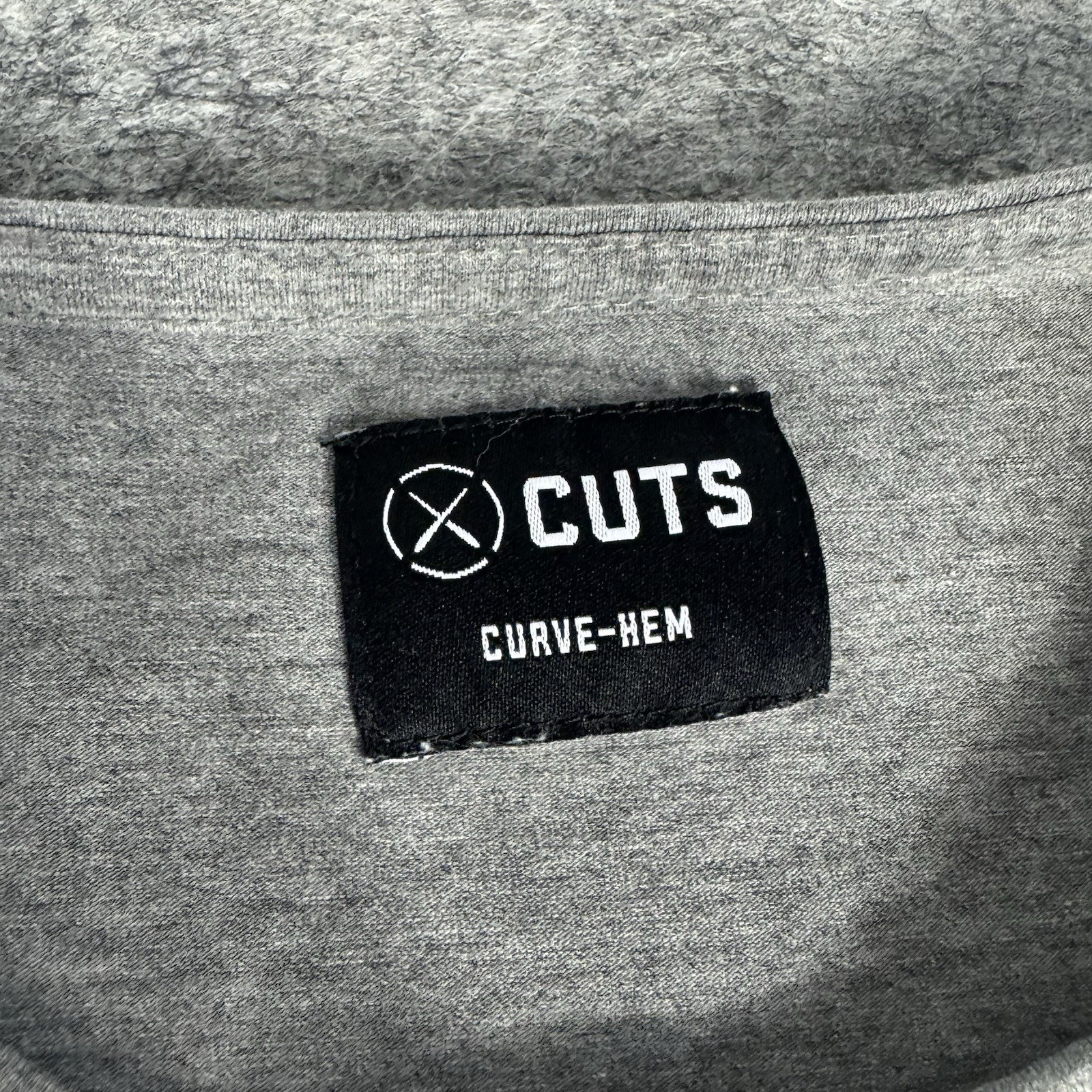 Cuts Clothing Henley Shirt Mens Small Gray Short Sleeve Curve Hem Casual