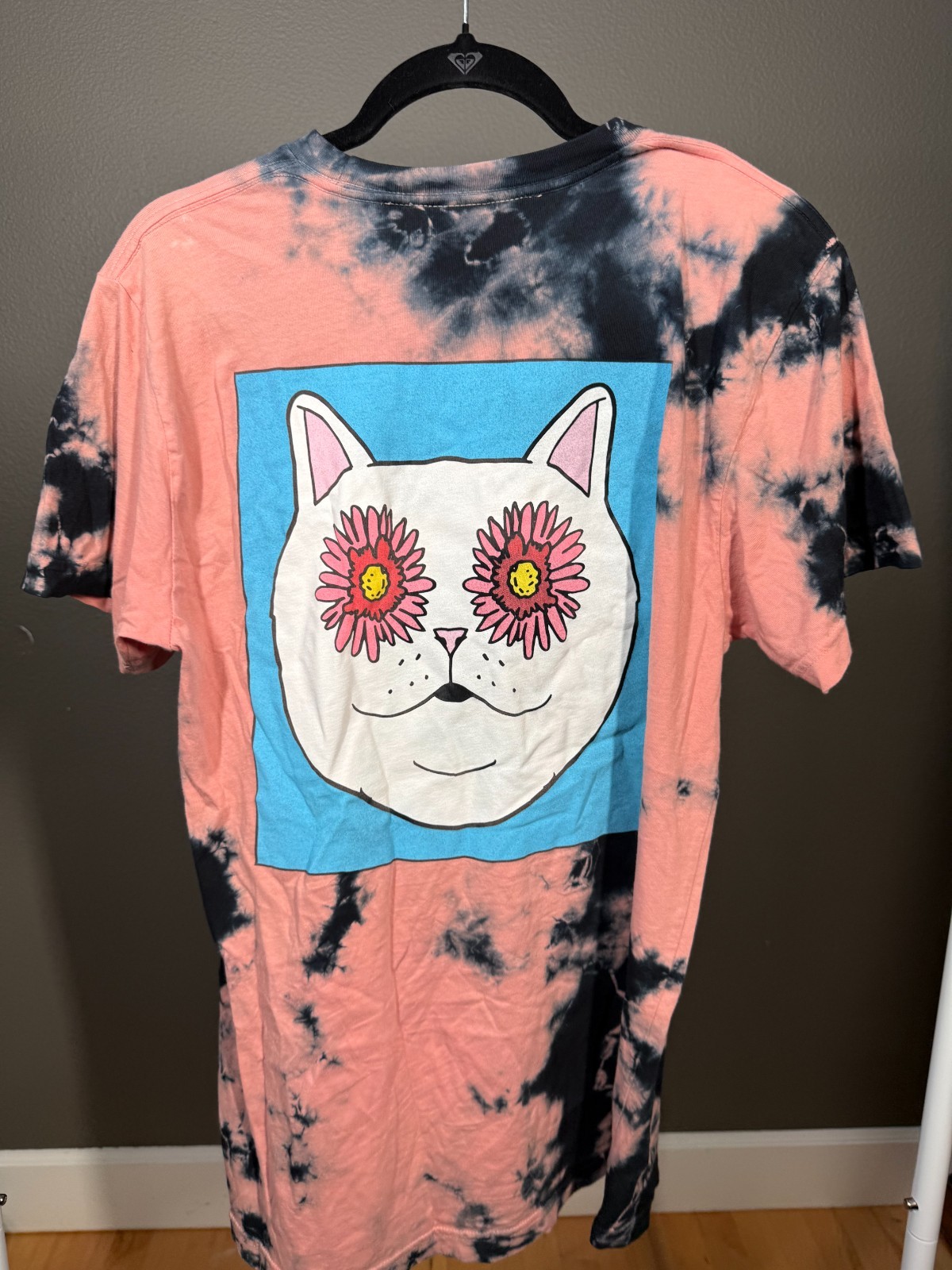 RipNDip T-Shirt Mens Size M (Looks Large) Pink Black Tie Dye Crew Neck Pullover