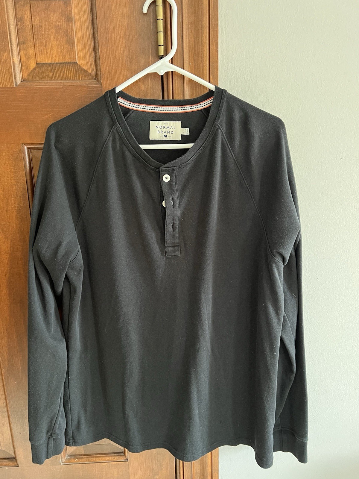 The Normal Brand Shirt Mens Large Henley Pullover Long Sleeve Casual Black