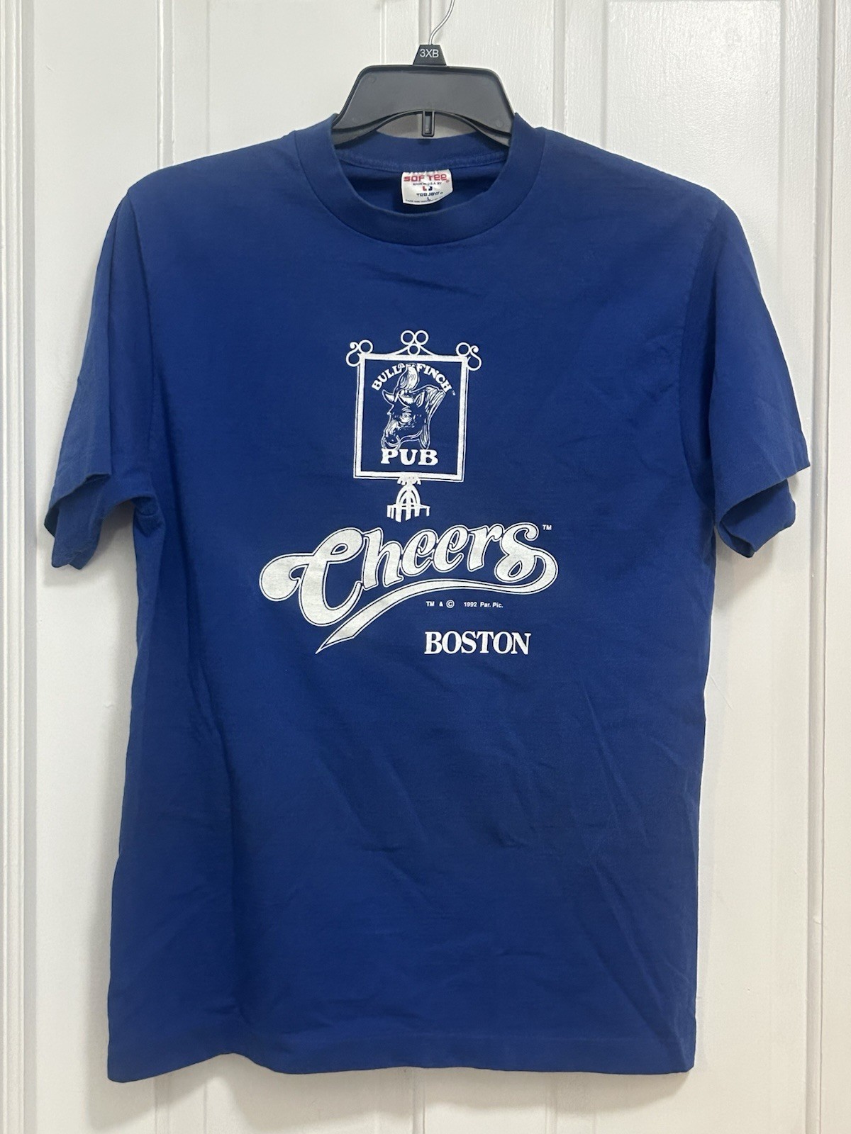 Vintage 90s CHEERS T-Shirt Large Bull Finch Pub BOSTON Single Stitch MADE IN USA