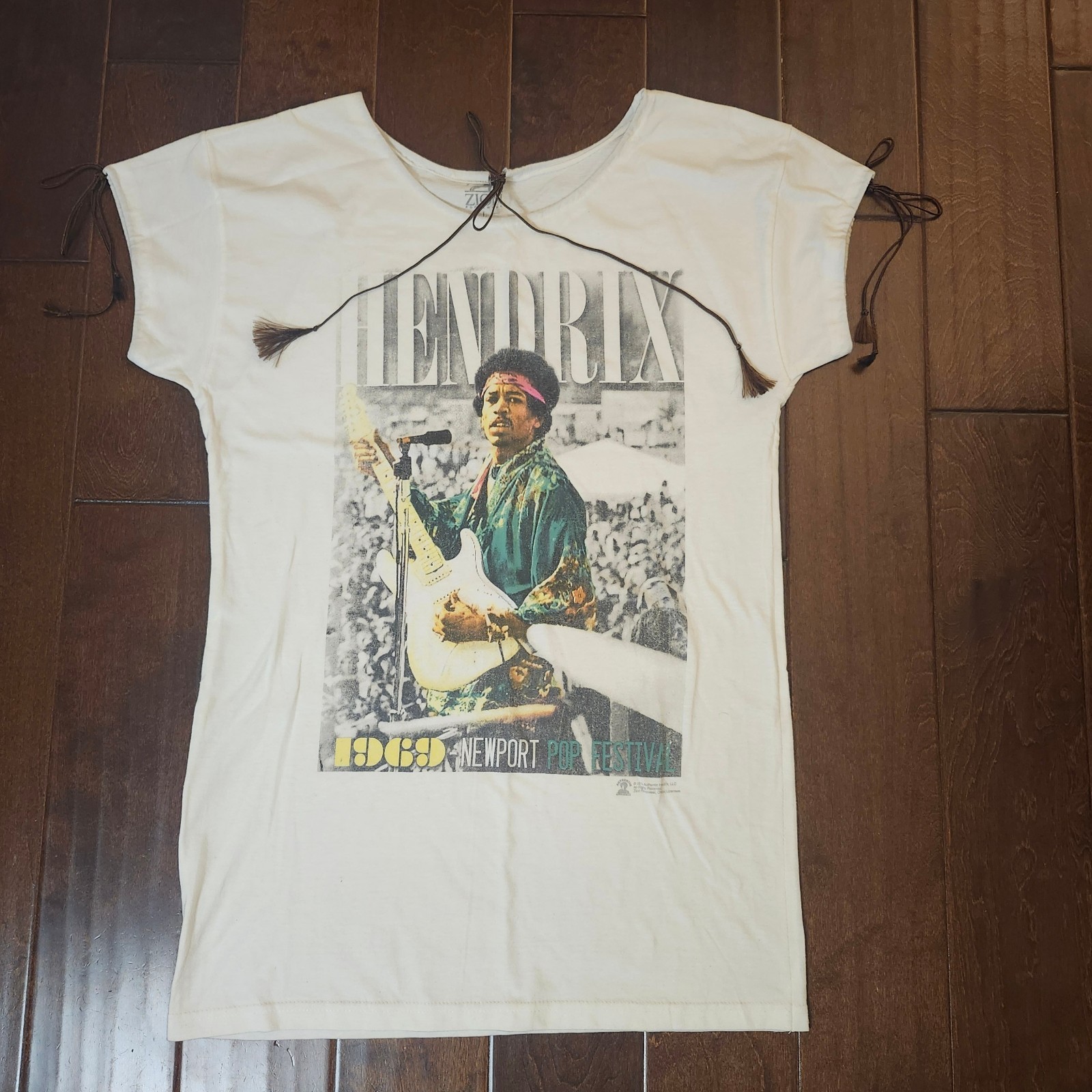Zion Rootswear Jimi Hendrix 1969 Newport Pop Festival Graphic Tee T-shirt Size L