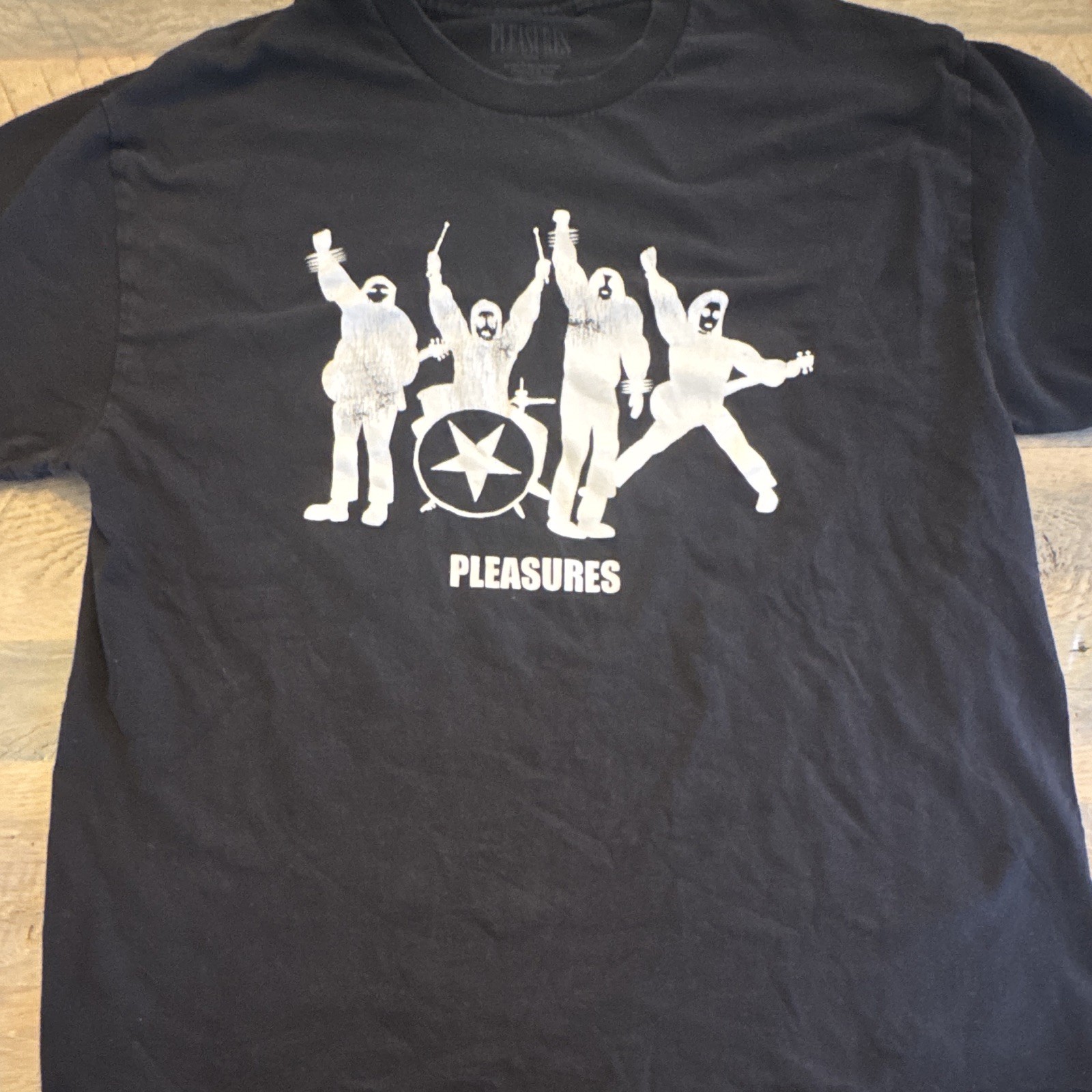 PLEASURES Men’s XL Black Graphic Print Logo Crew Neck Short Sleeve Cotton Tee