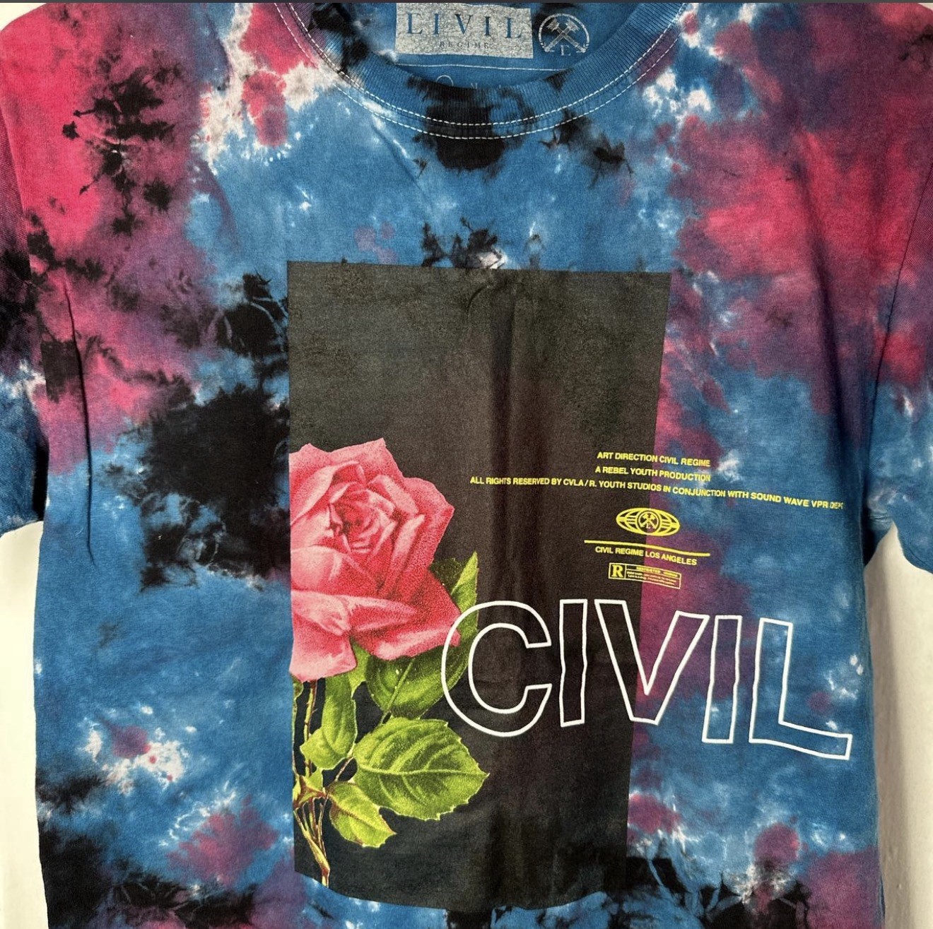 Civil Men’s S Blue/Pink/Black Tie-Dye Logo Graphic Crew Neck T-Shirt