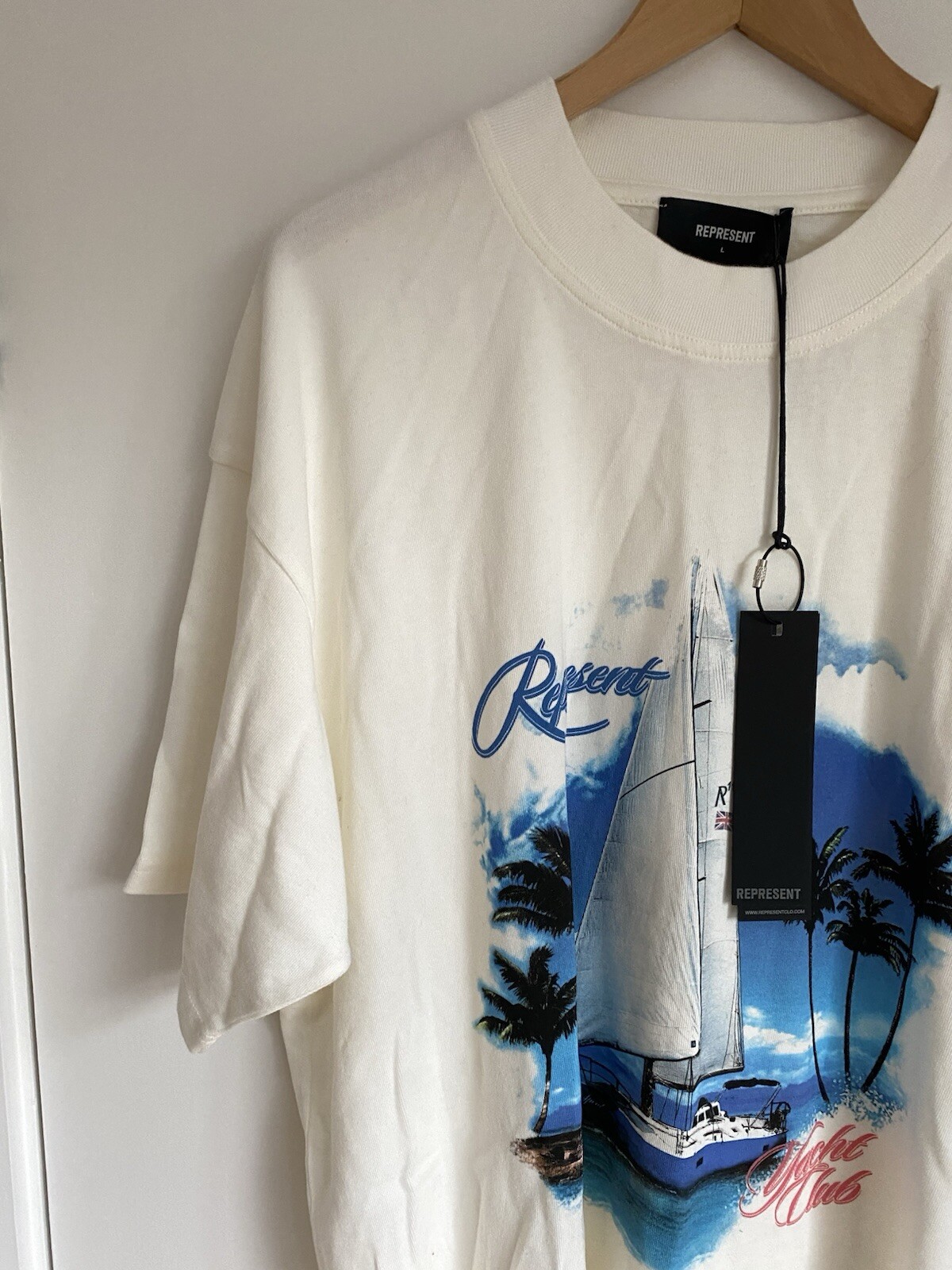 Represent Yacht Club Rare T-shirt Flat White Mens Size L Graphic Tee Genuine NEW